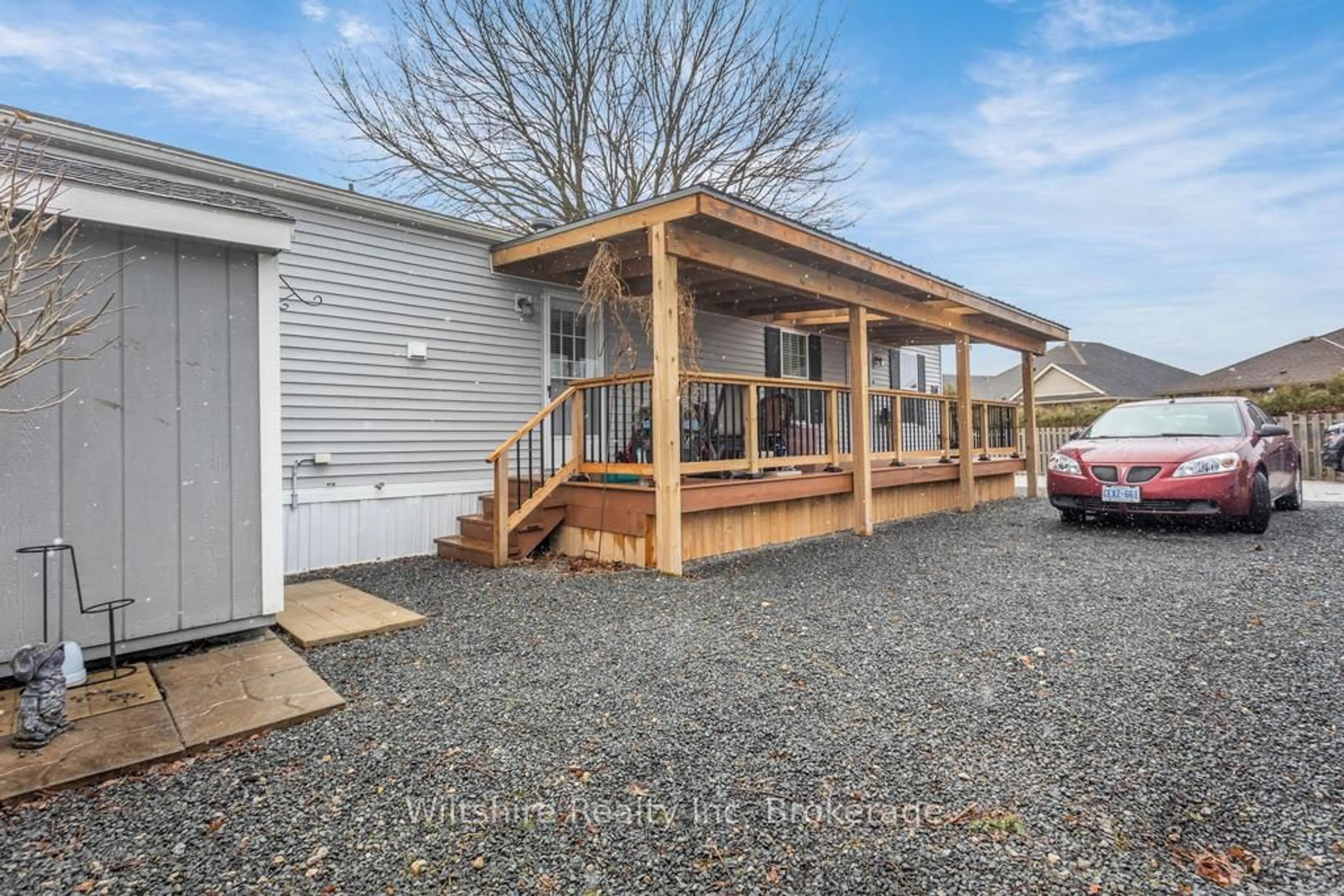 Unknown for 23 North St #5W, Tillsonburg Ontario N4G 1B9