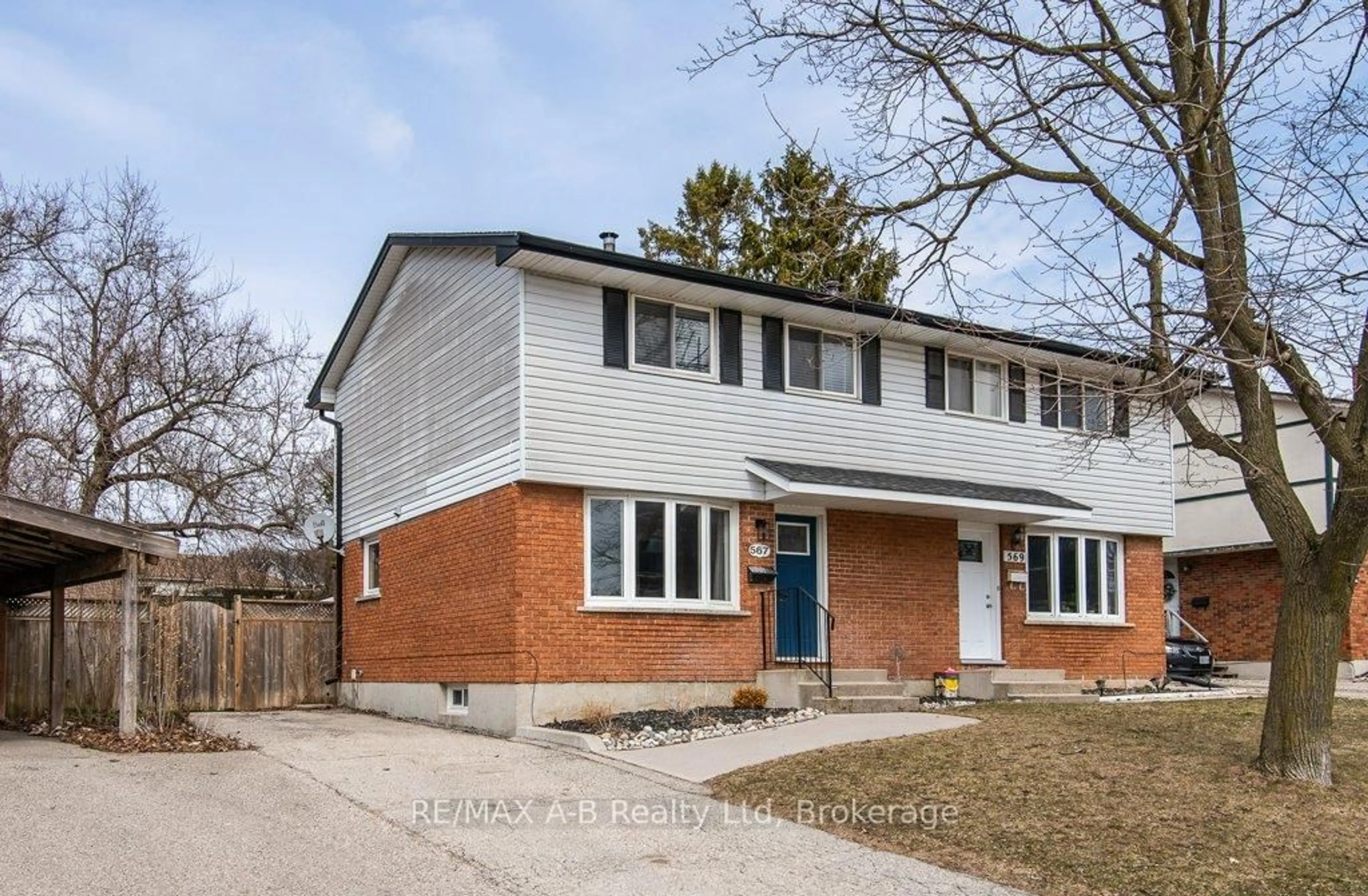 Home with brick exterior material, street for 567 Durham Cres, Woodstock Ontario N4S 5X4