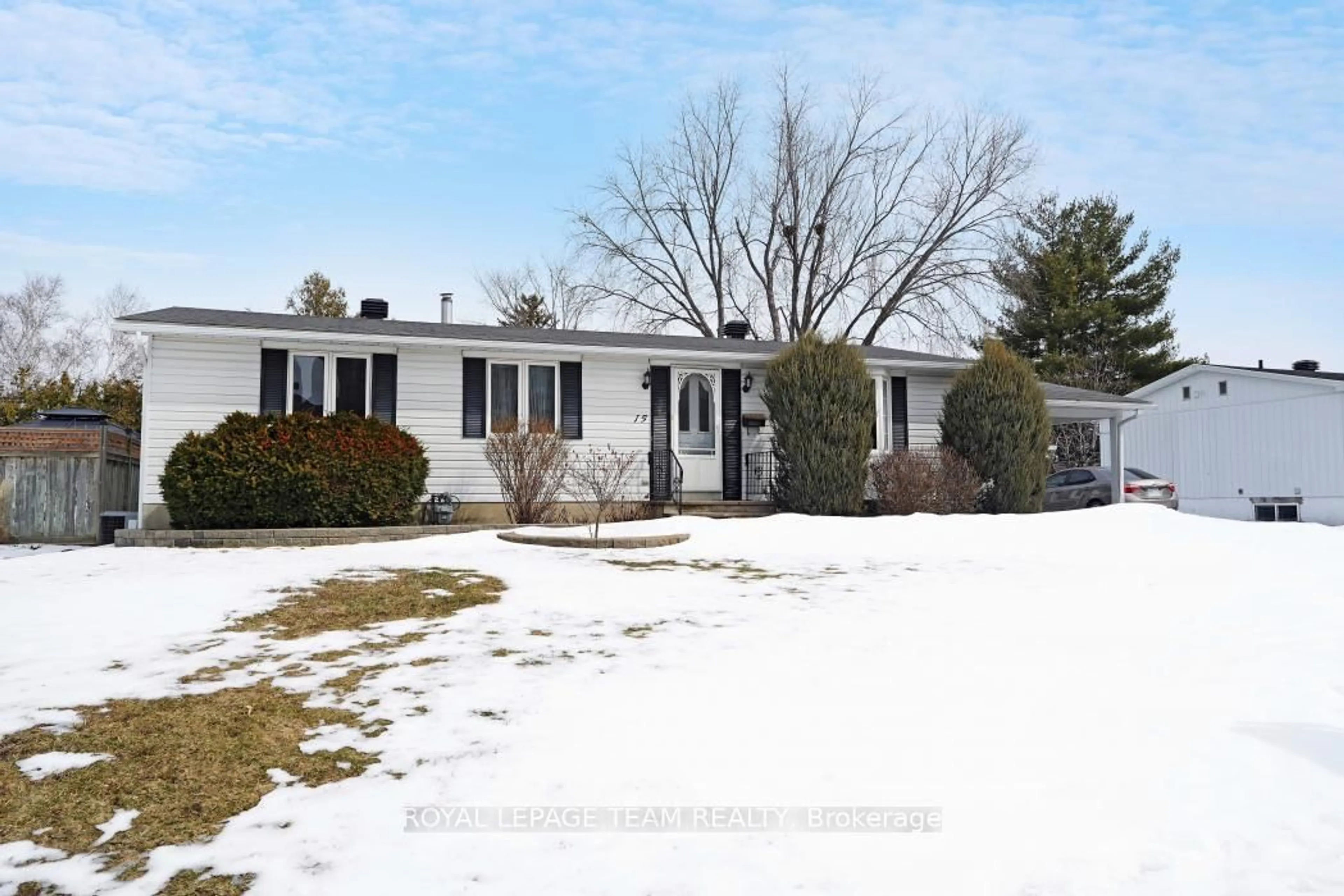 Unknown for 15 Overlake Dr, Ottawa Ontario K2E 5V2