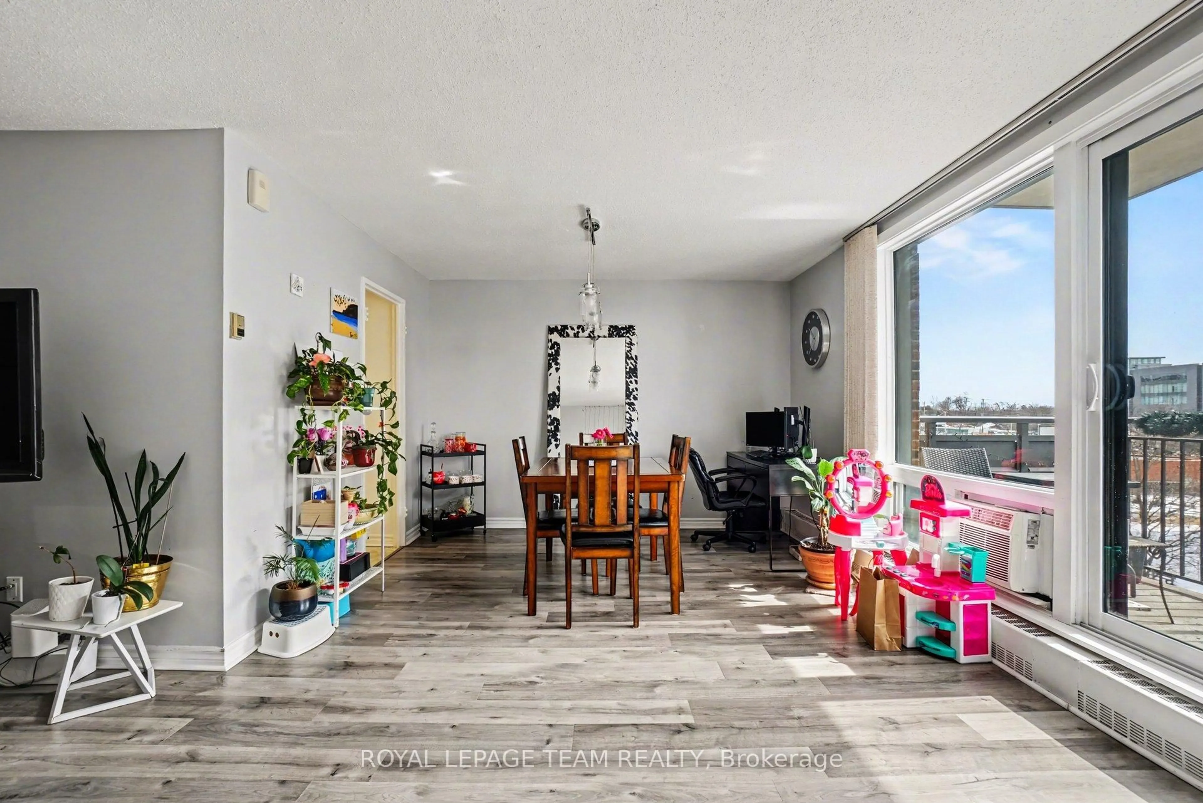 Unknown for 1485 Baseline Rd #509, Ottawa Ontario K2C 3L8