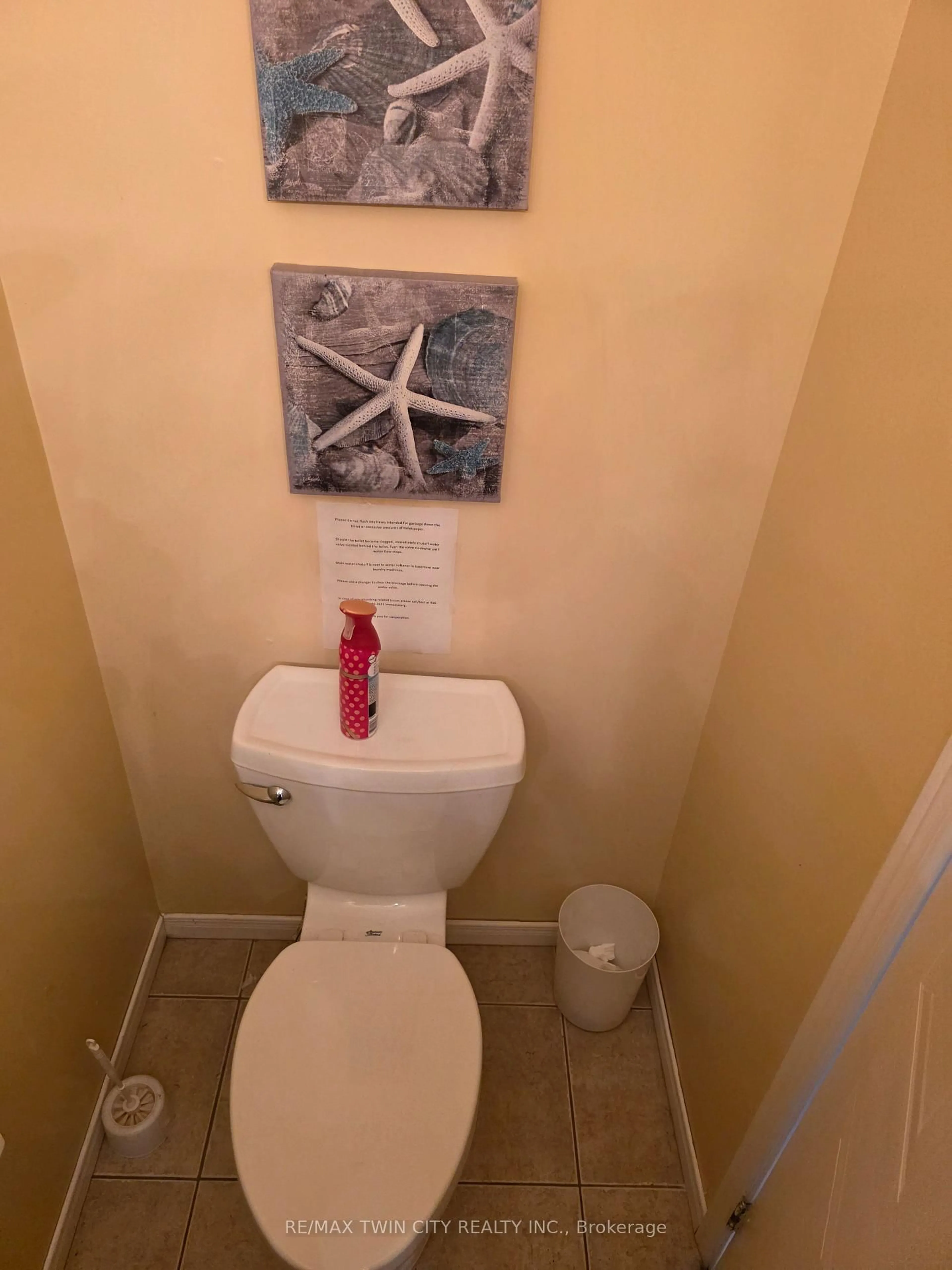 A pic of a room for 250 Keats Way #6, Waterloo Ontario N2L 6J5