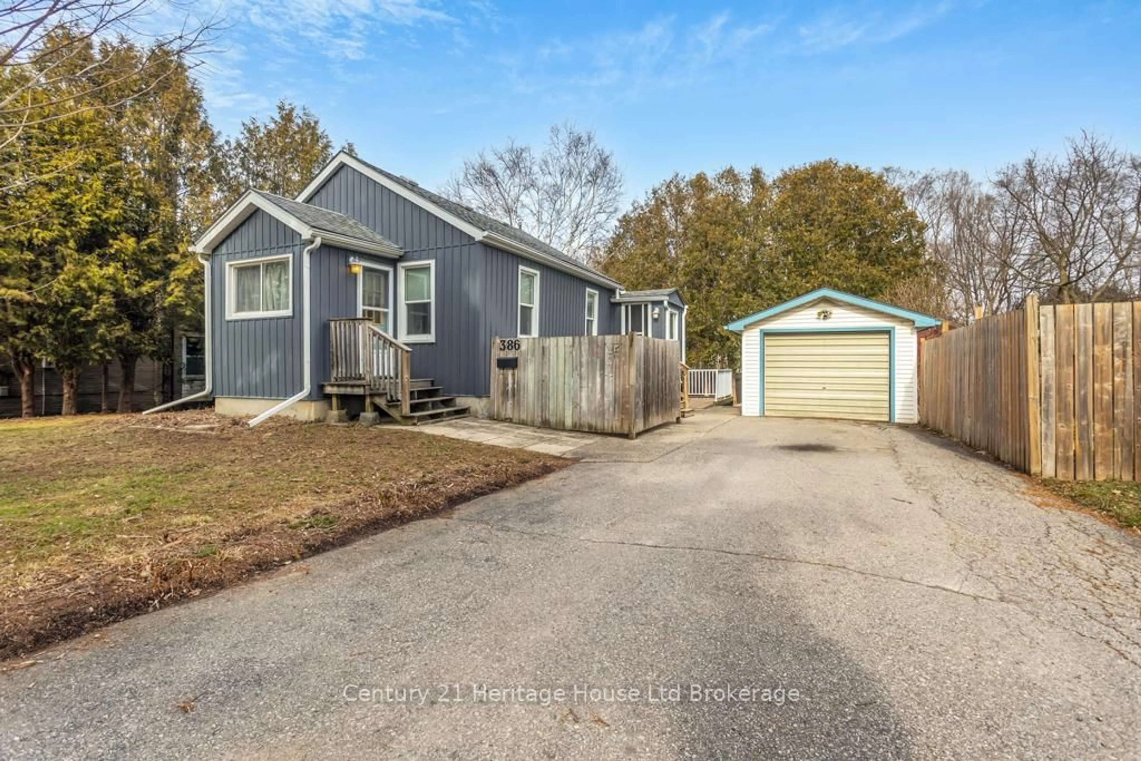 Unknown for 386 Oxford Ave, Ingersoll Ontario N5C 3H6