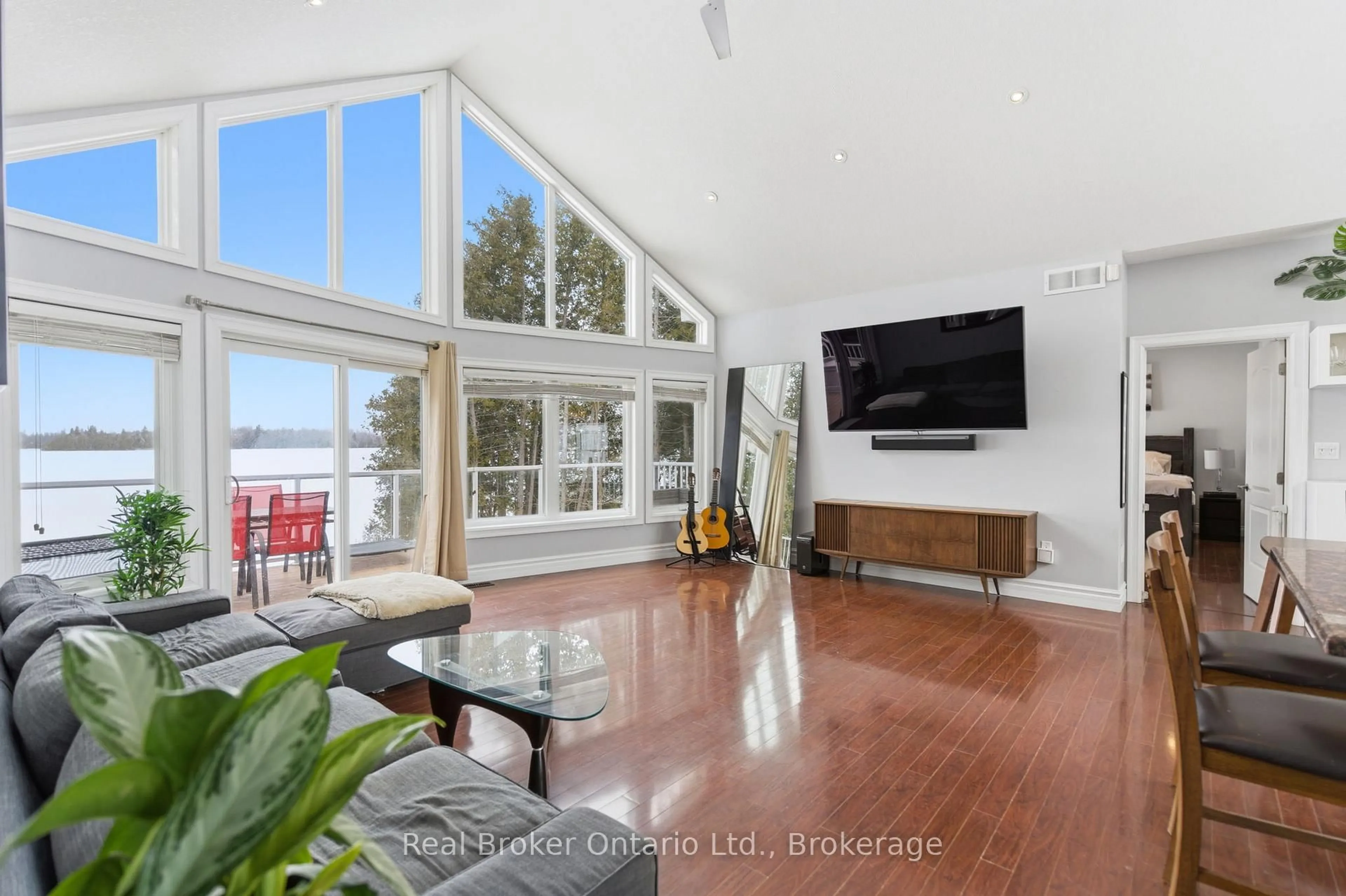 Unknown for 19 North Taylor Rd, Kawartha Lakes Ontario K0M 2B0