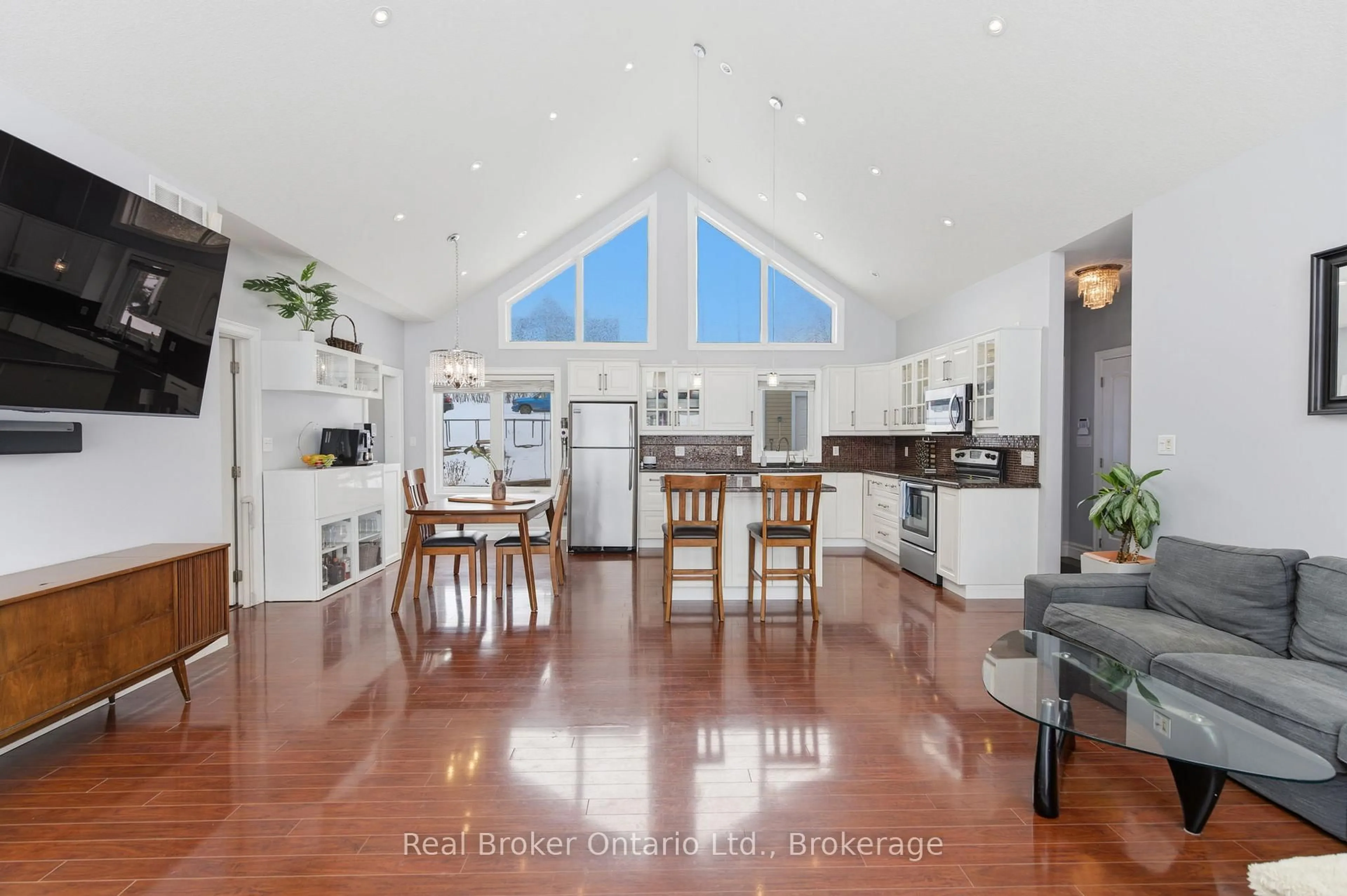 Open concept kitchen, unknown for 19 North Taylor Rd, Kawartha Lakes Ontario K0M 2B0