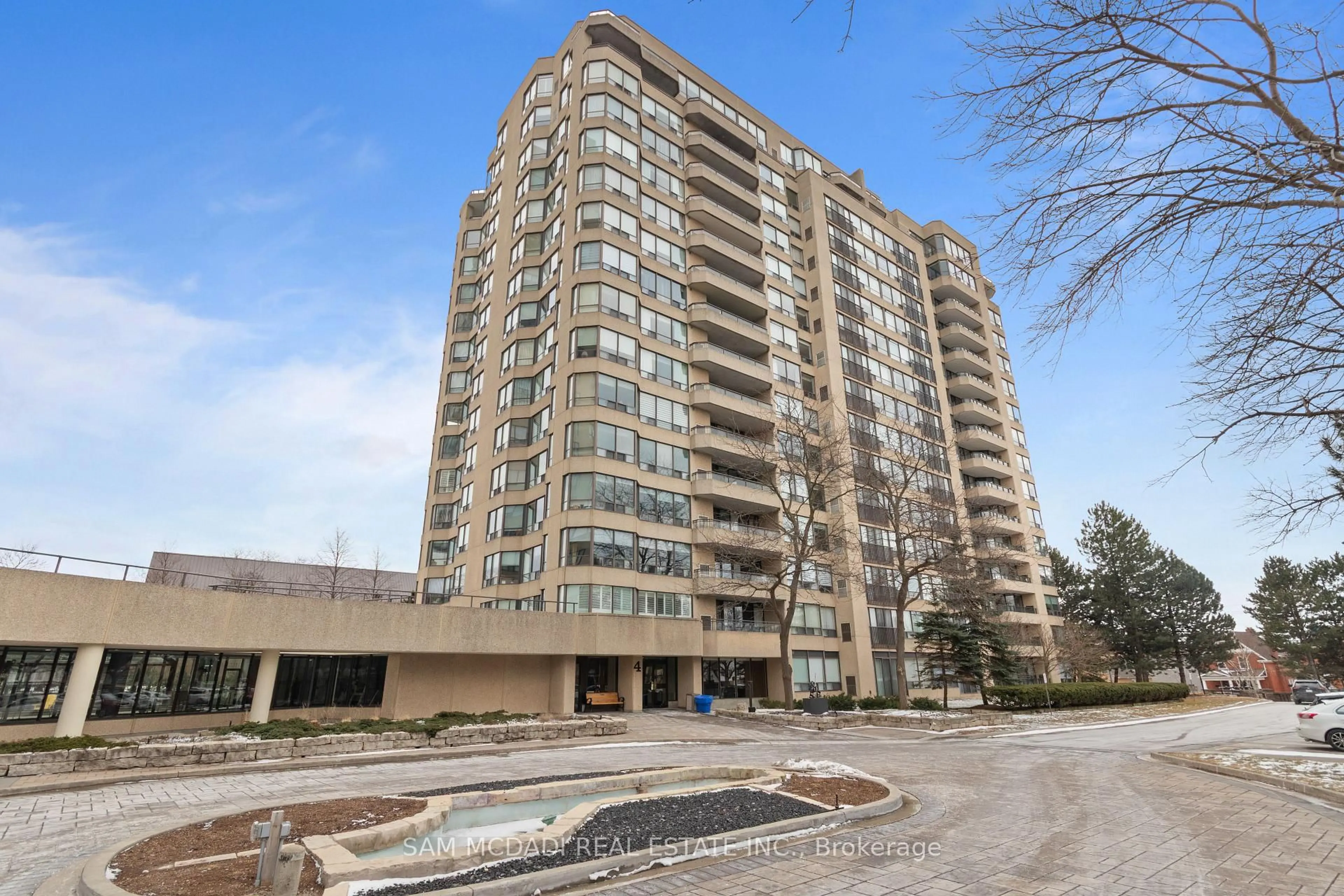 Unknown for 4 Willow St #807, Waterloo Ontario N2J 1V5