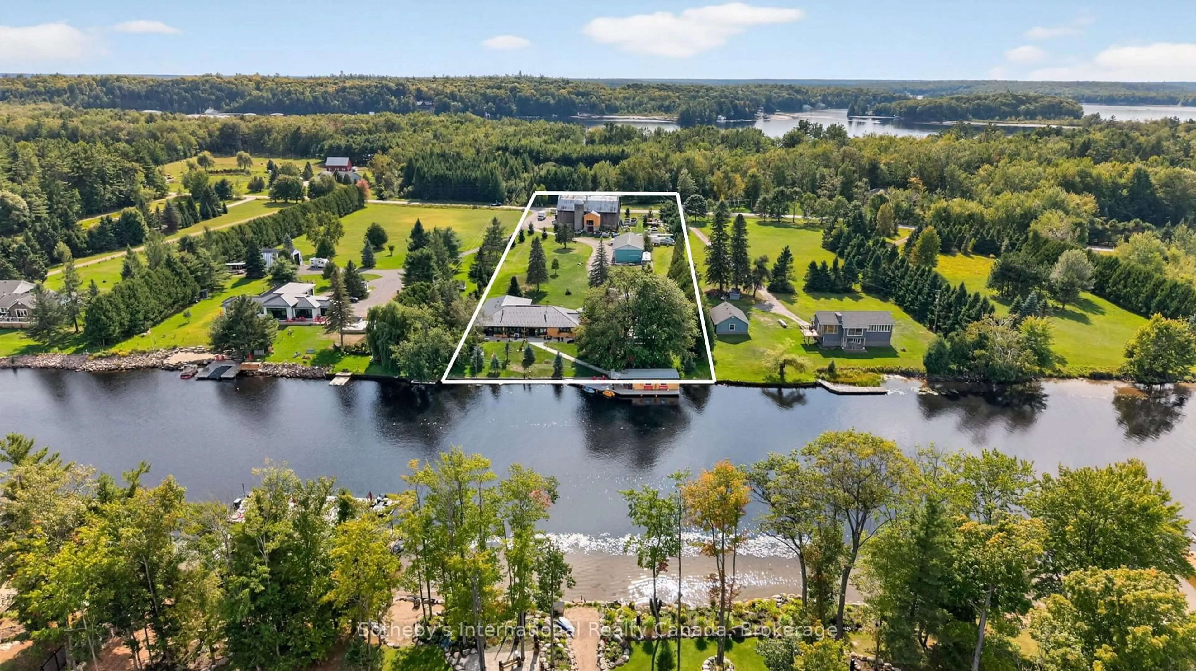 A pic from outside/outdoor area/front of a property/back of a property/a pic from drone, water/lake/river/ocean view for 1082 Beaumont Farm Rd, Bracebridge Ontario P1L 1X2