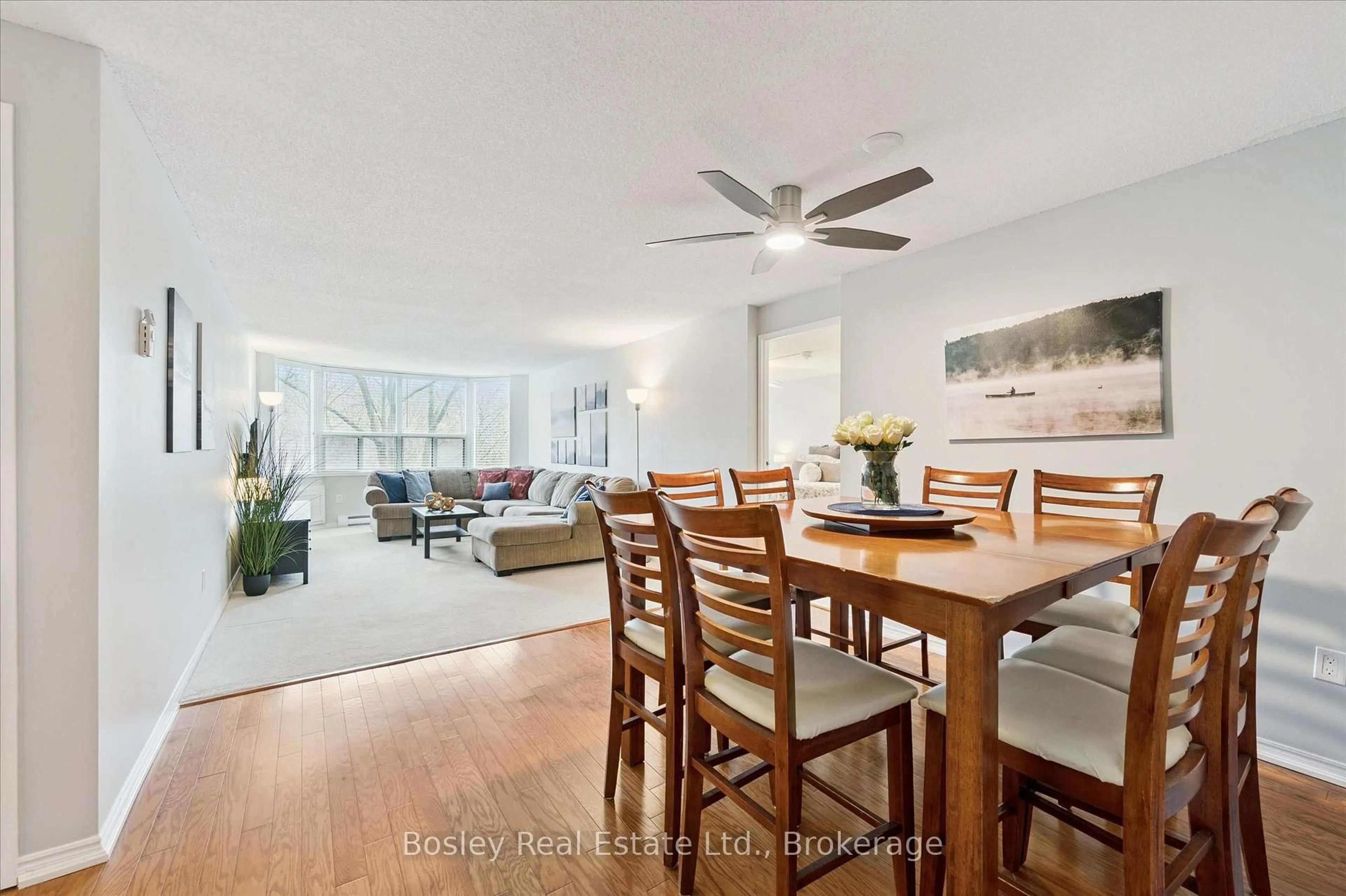 Living room with furniture, wood/laminate floor for 55 Green Valley Dr #815, Kitchener Ontario N2P 1Z6