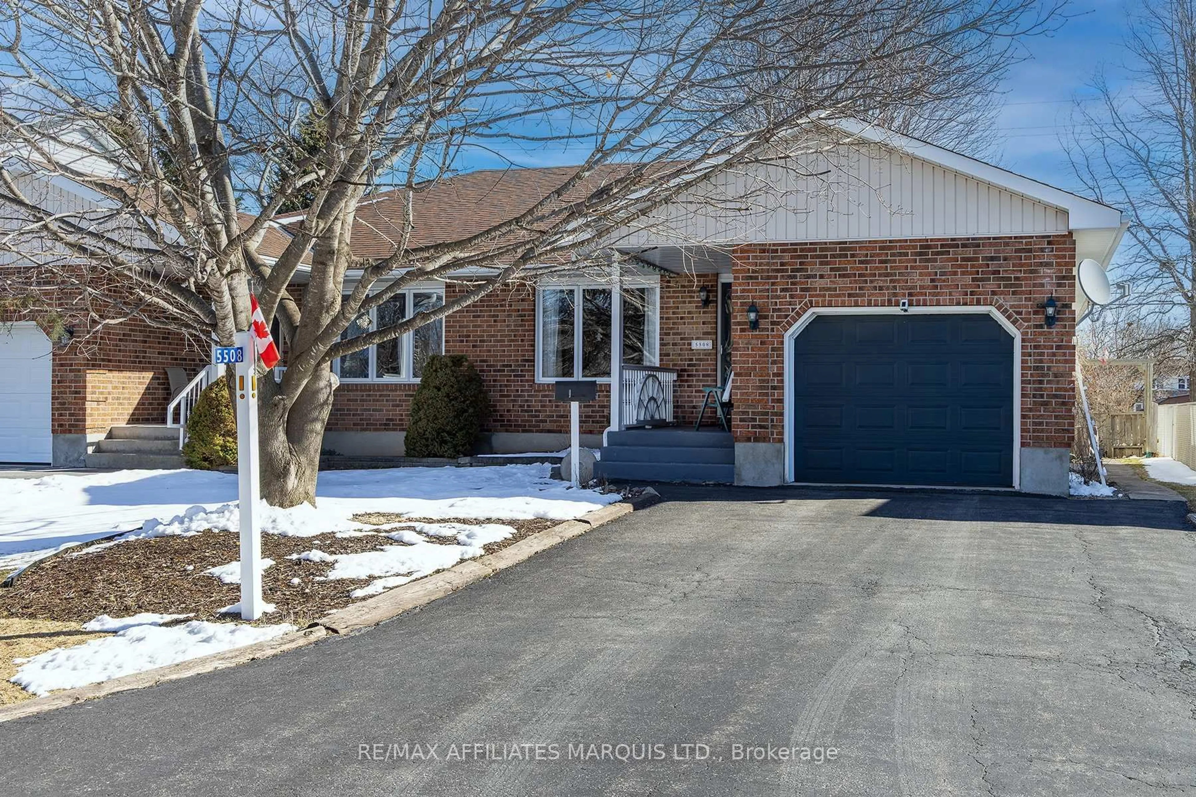 Home with brick exterior material, street for 5508 Bridlewood Crt, South Dundas Ontario K0E 1K0