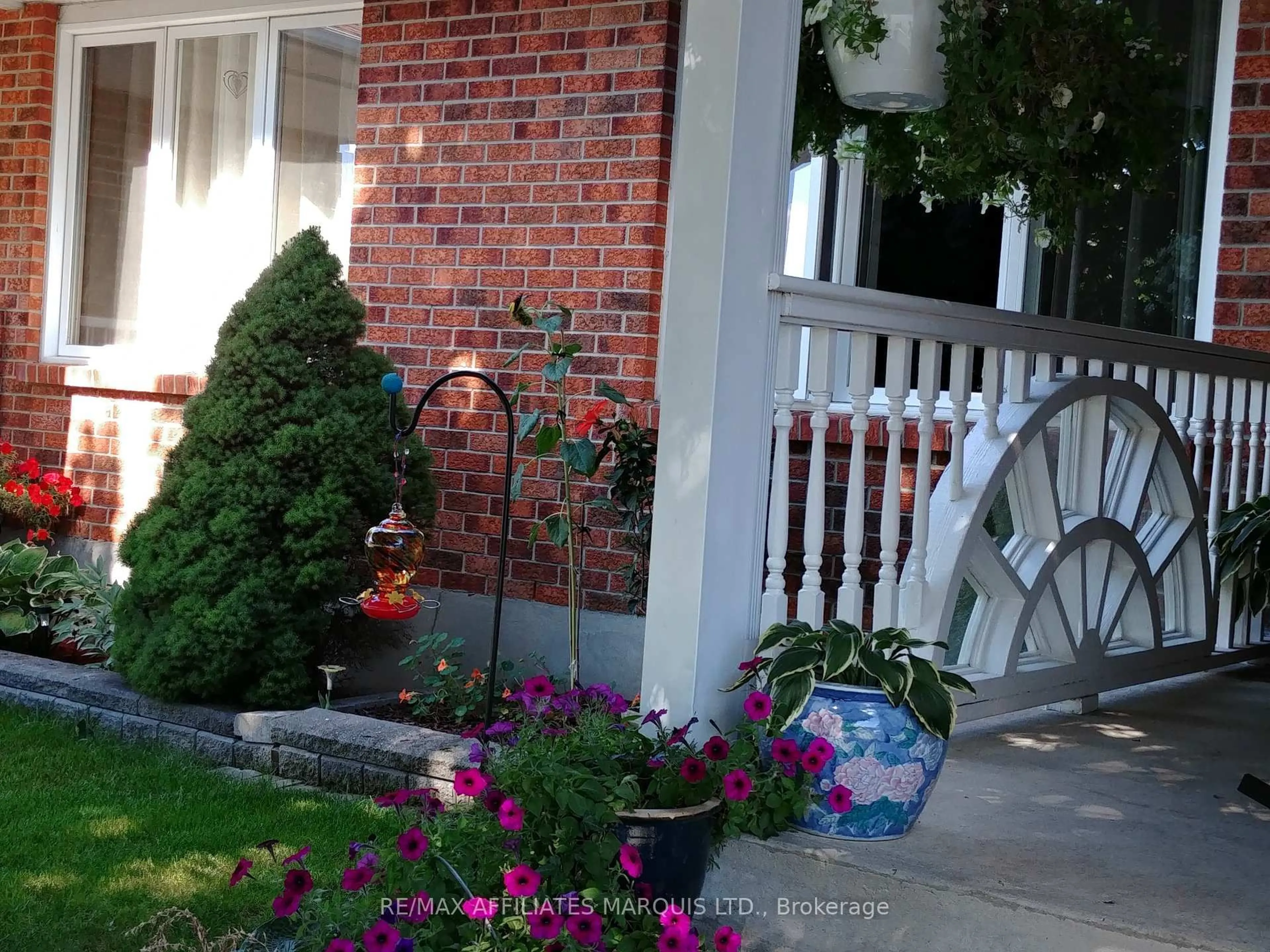 Indoor entryway for 5508 Bridlewood Crt, South Dundas Ontario K0E 1K0