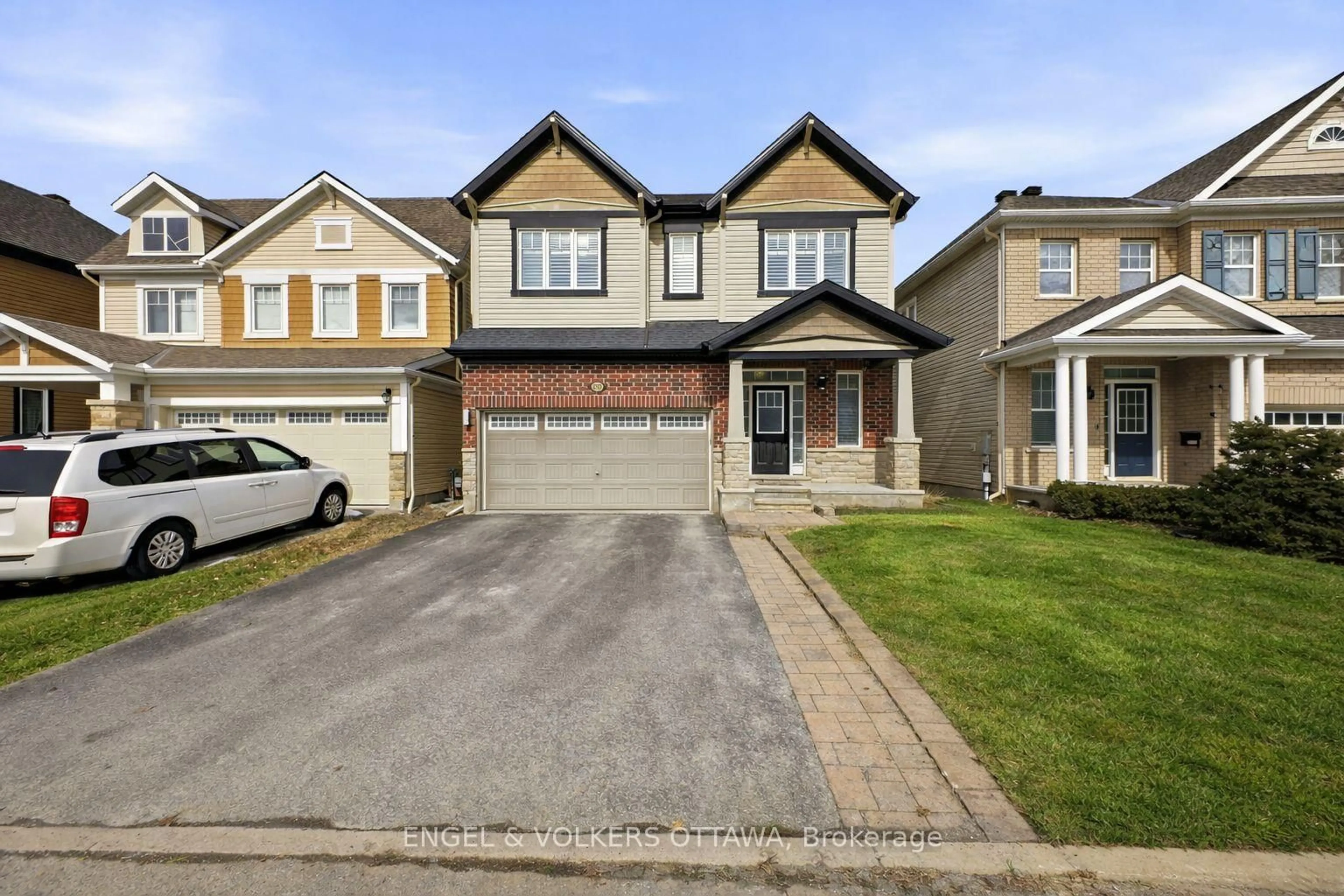 Unknown for 252 Rue Des Soldats Riendeau St, Ottawa Ontario K2J 5Z4