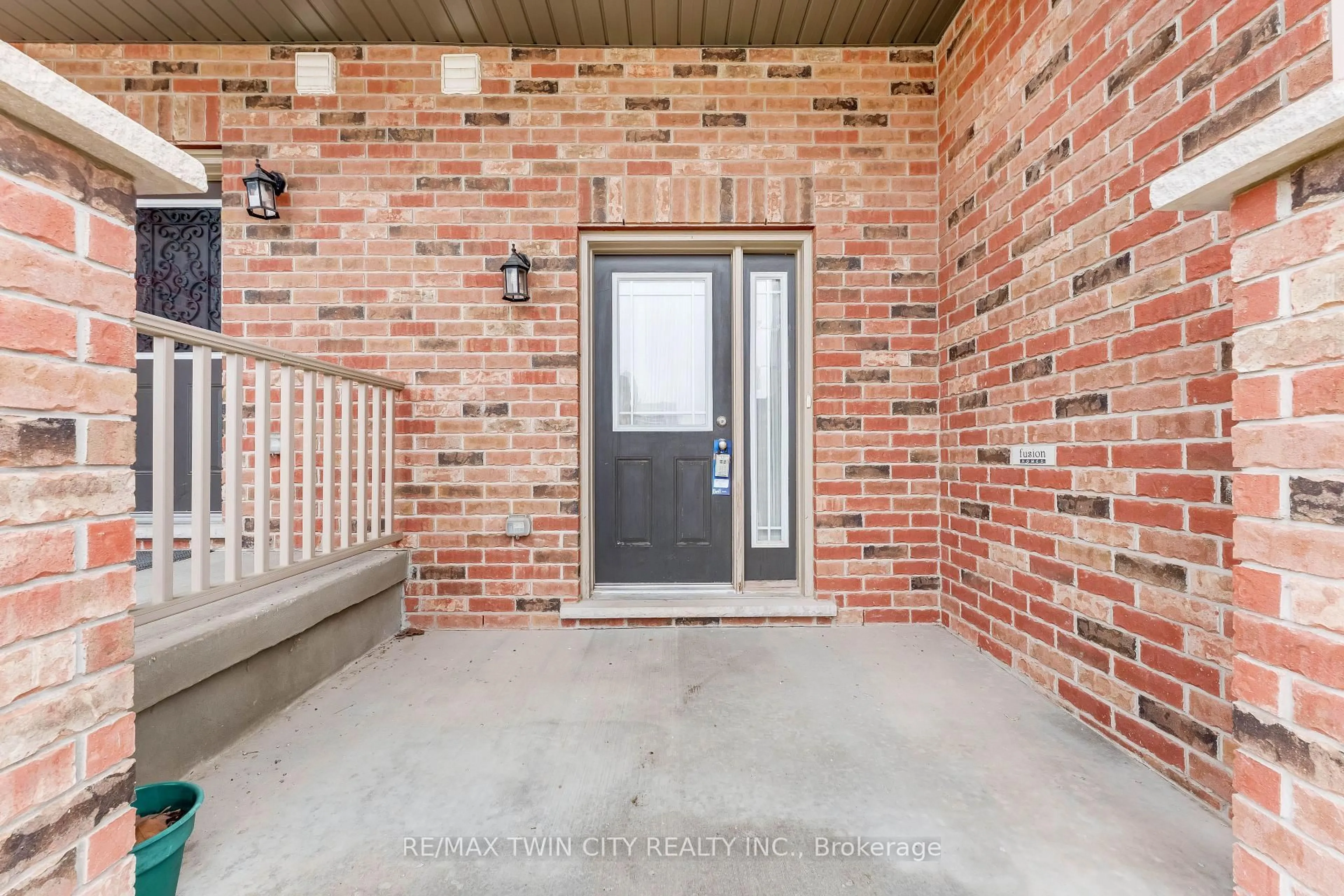 Unknown for 17 Valleybrook Dr, Kitchener Ontario N2A 0J9