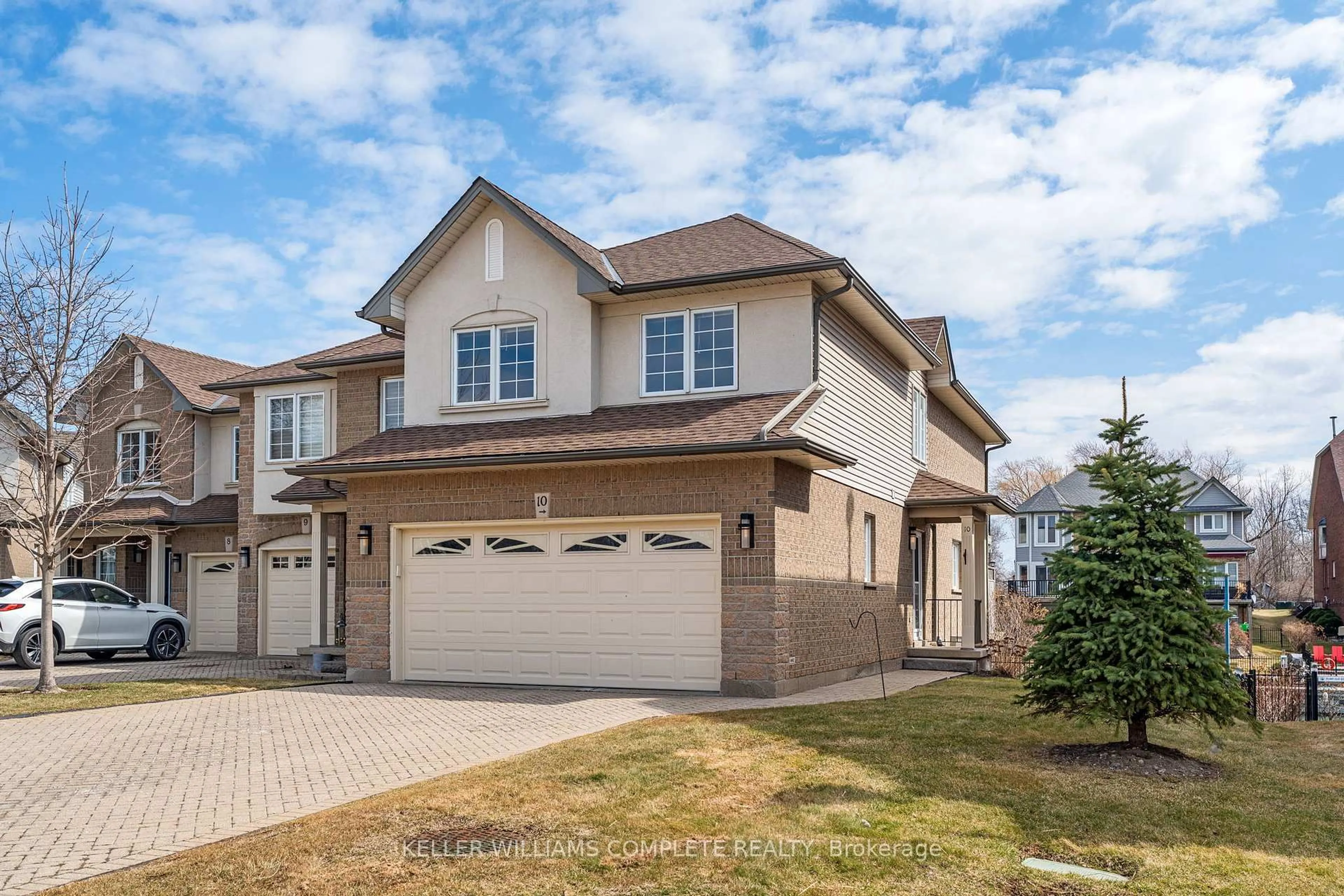 Home with brick exterior material, street for 85 Edgewater Dr #10, Hamilton Ontario L8E 4Z2