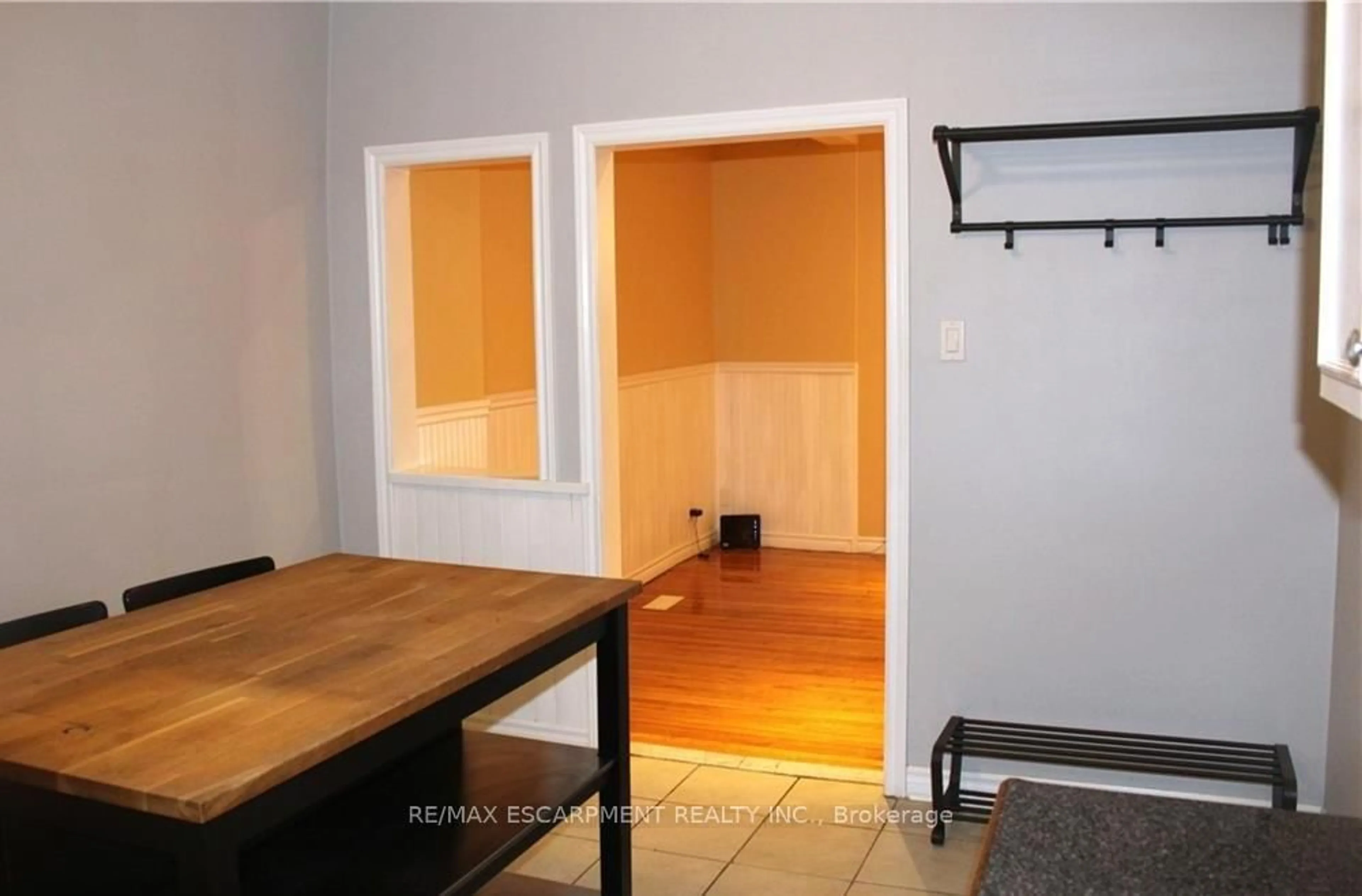 Unknown for 29 Oxford St, Hamilton Ontario L8R 2W9