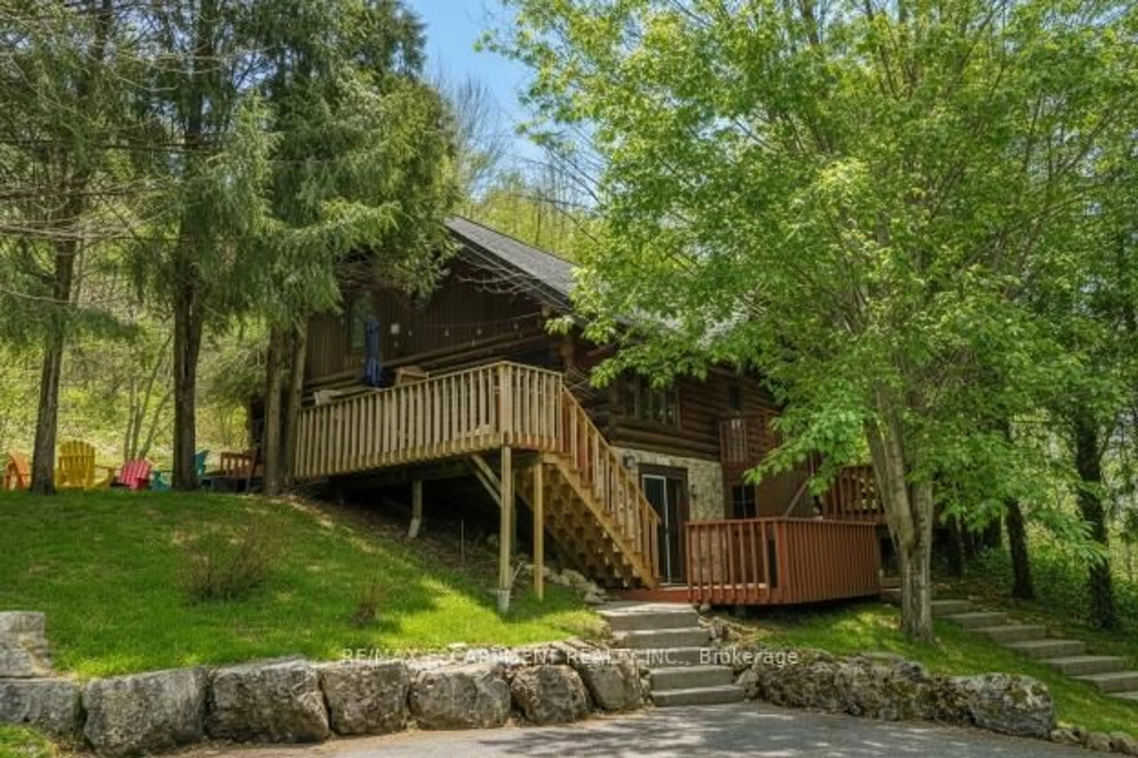 Unknown for 1112 Safari Rd, Hamilton Ontario L8B 1A4