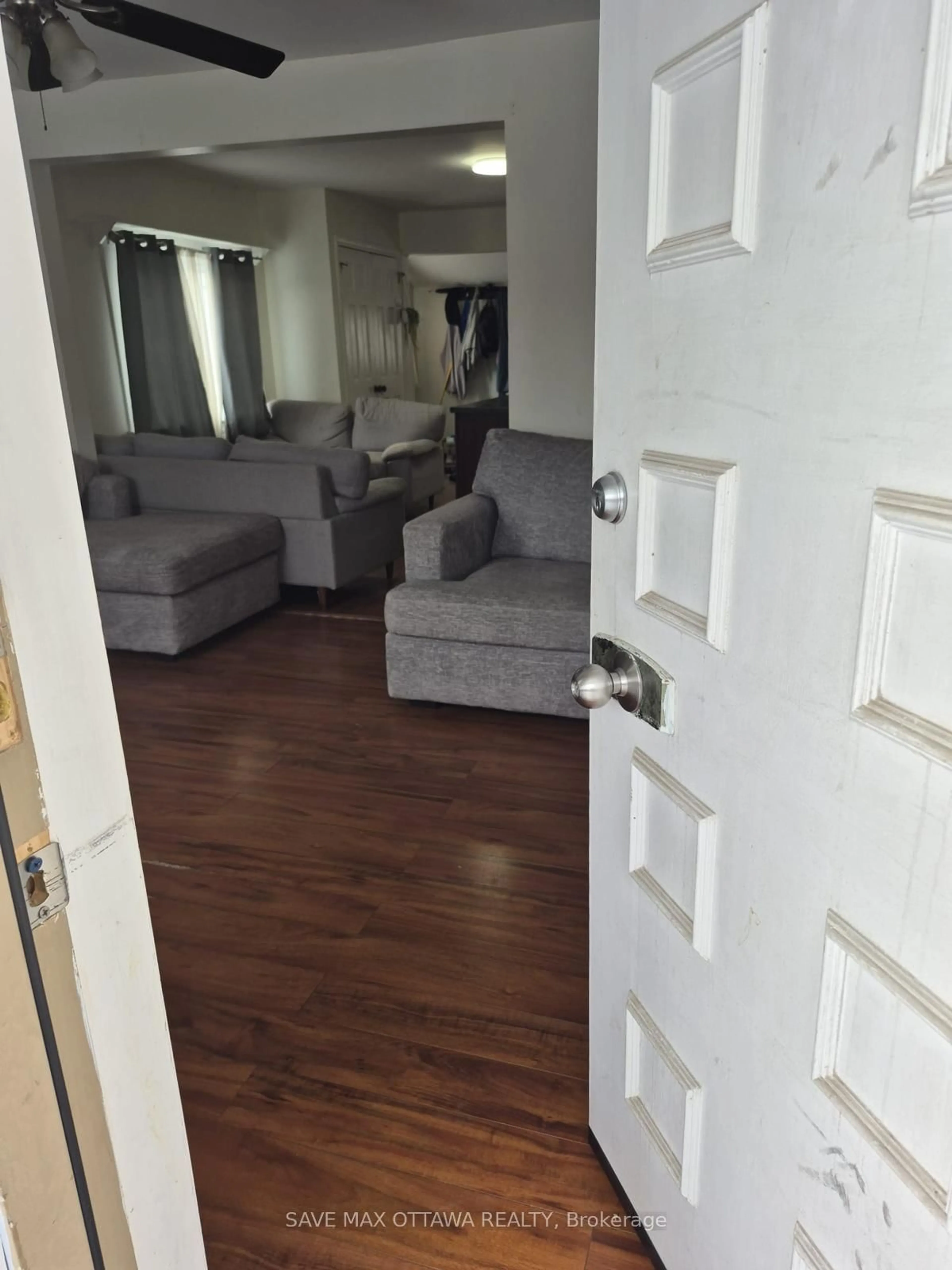 Unknown for 5358 Bank St, Ottawa Ontario K1X 1H1