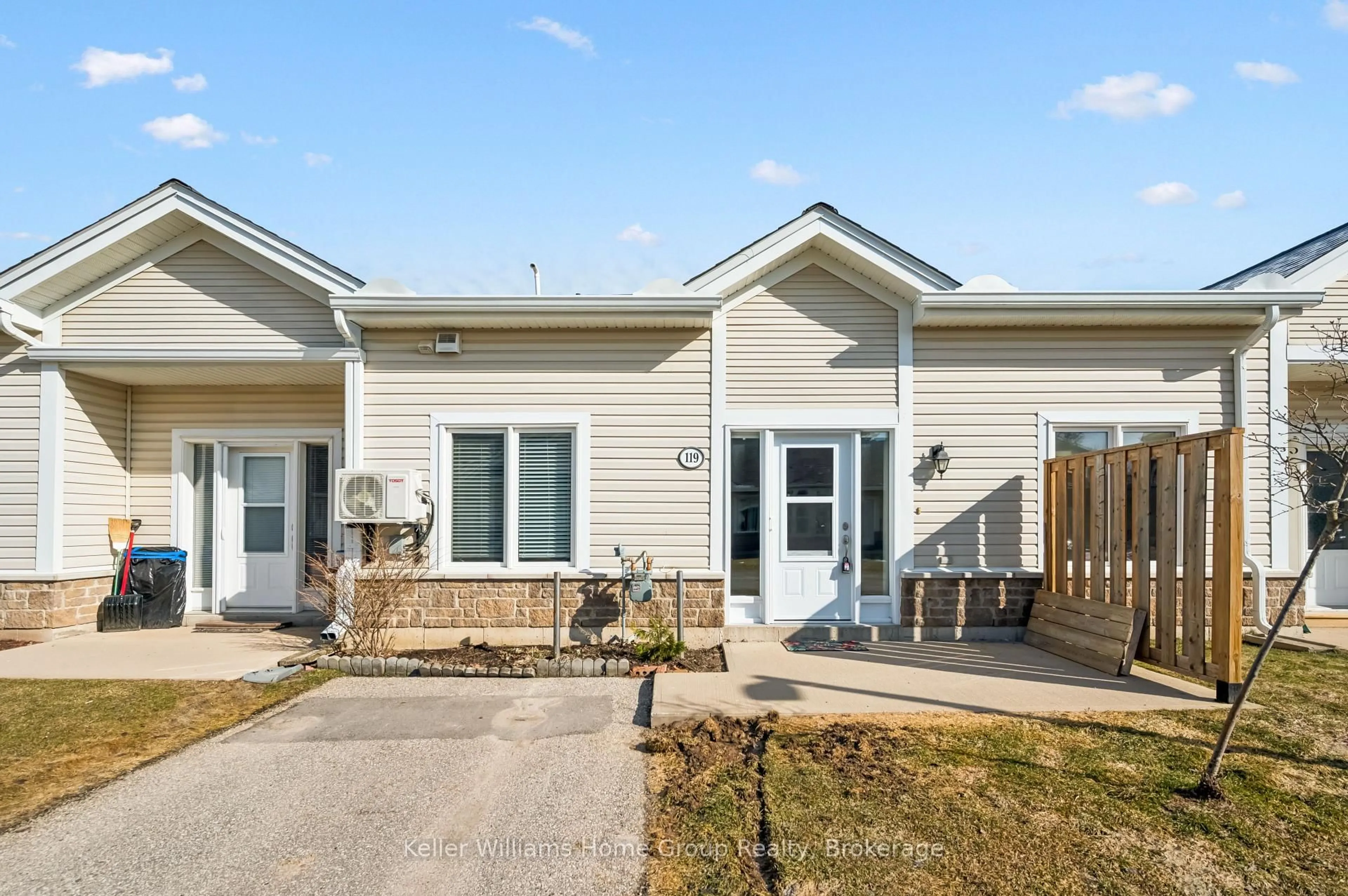 Home with vinyl exterior material, street for 760 Woodhill Dr #119, Centre Wellington Ontario N1M 3W5