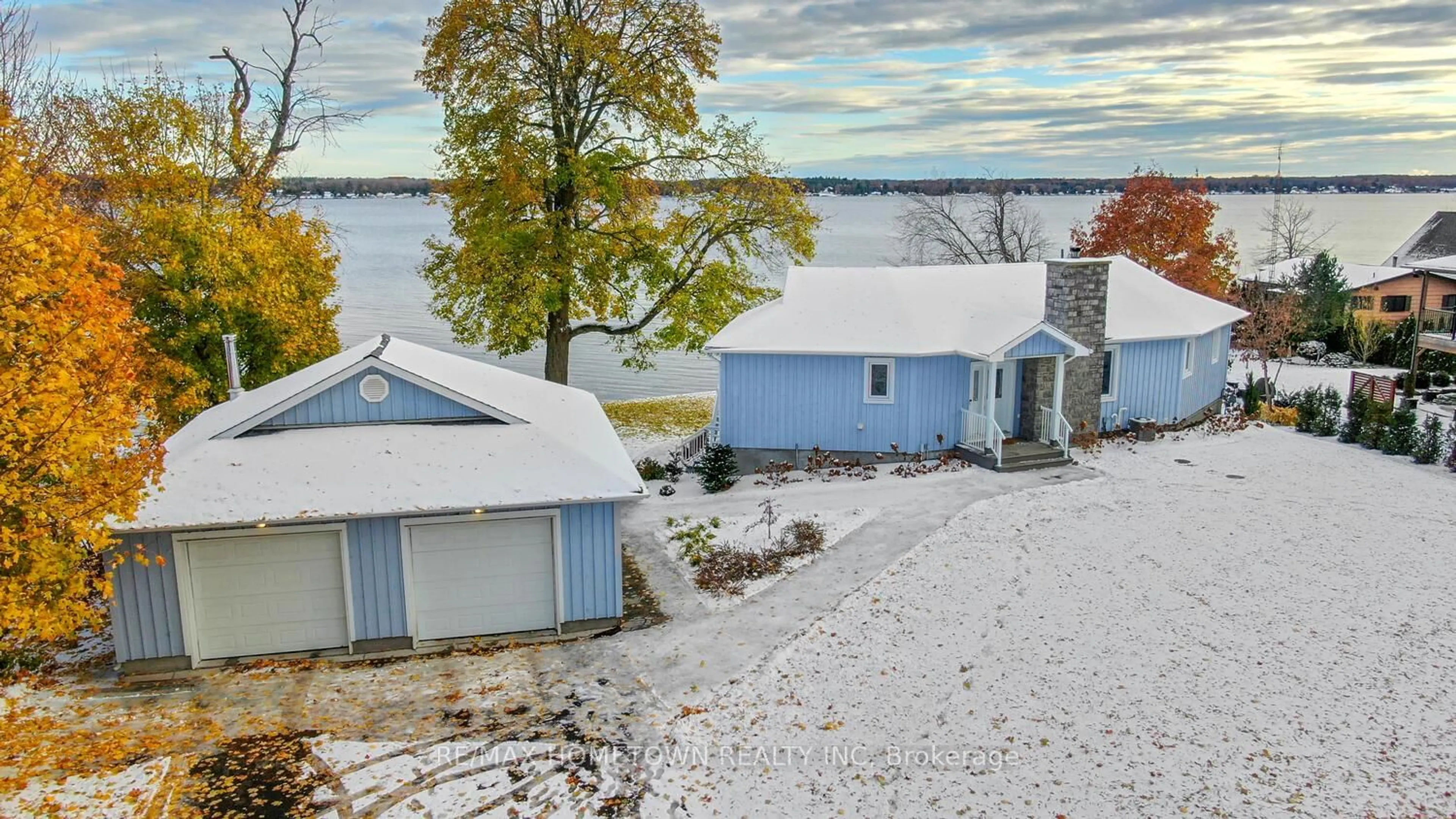 A pic from outside/outdoor area/front of a property/back of a property/a pic from drone, water/lake/river/ocean view for 1219 County Road 2 Rd, Augusta Ontario K6V 5T1