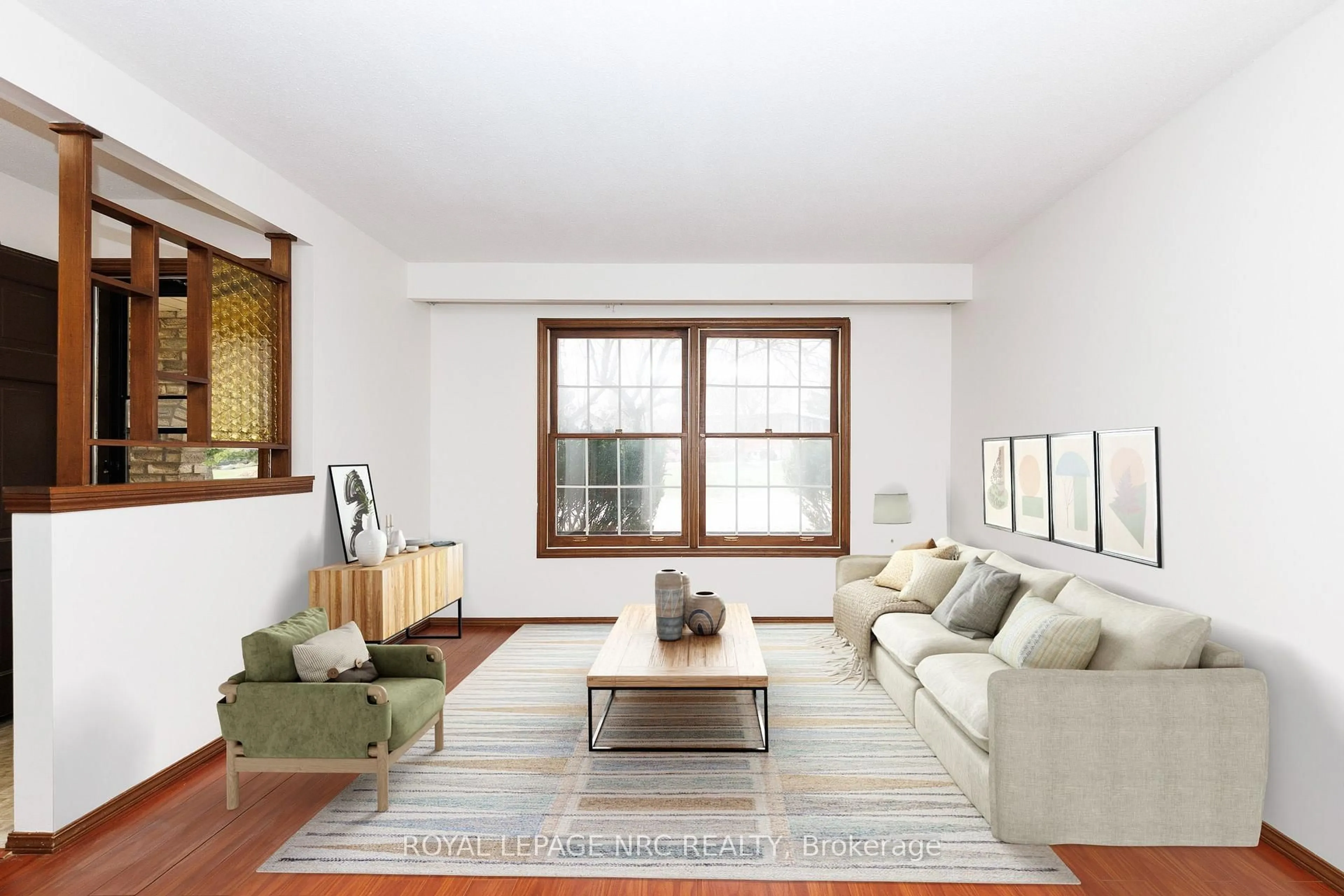 Living room with furniture, unknown for 105 Hillview Rd, St. Catharines Ontario L2S 1S8