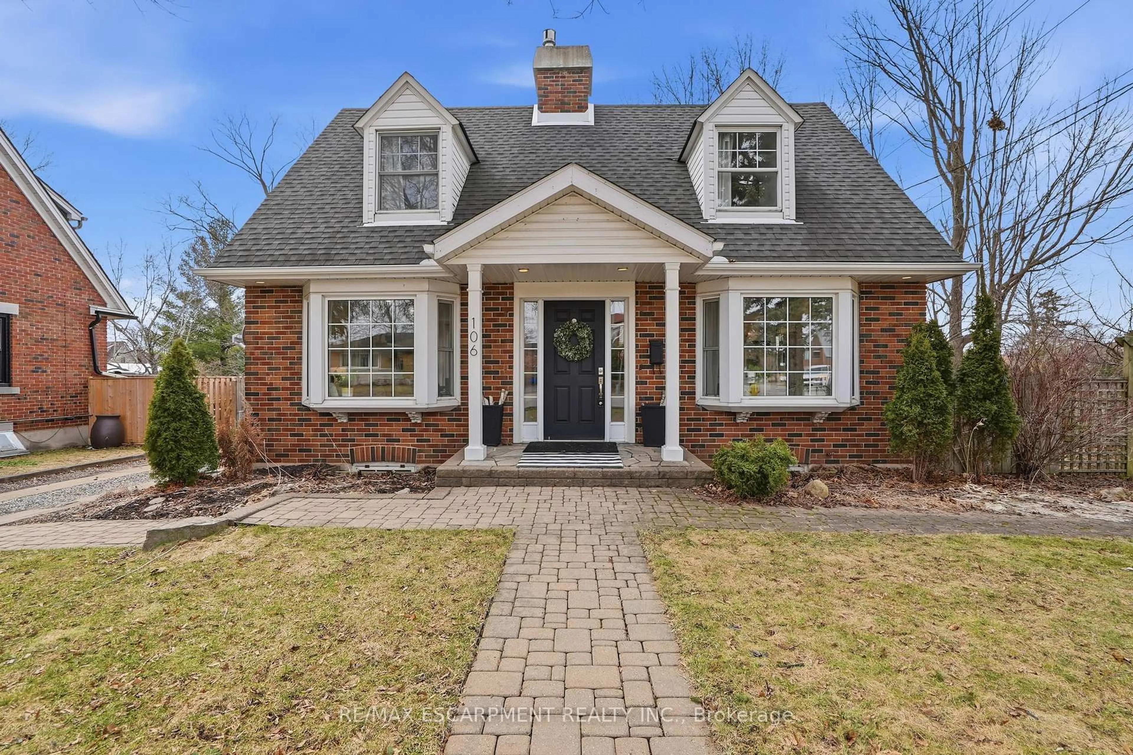 Home with brick exterior material, street for 106 Laurel St, Waterloo Ontario N3H 3Y4