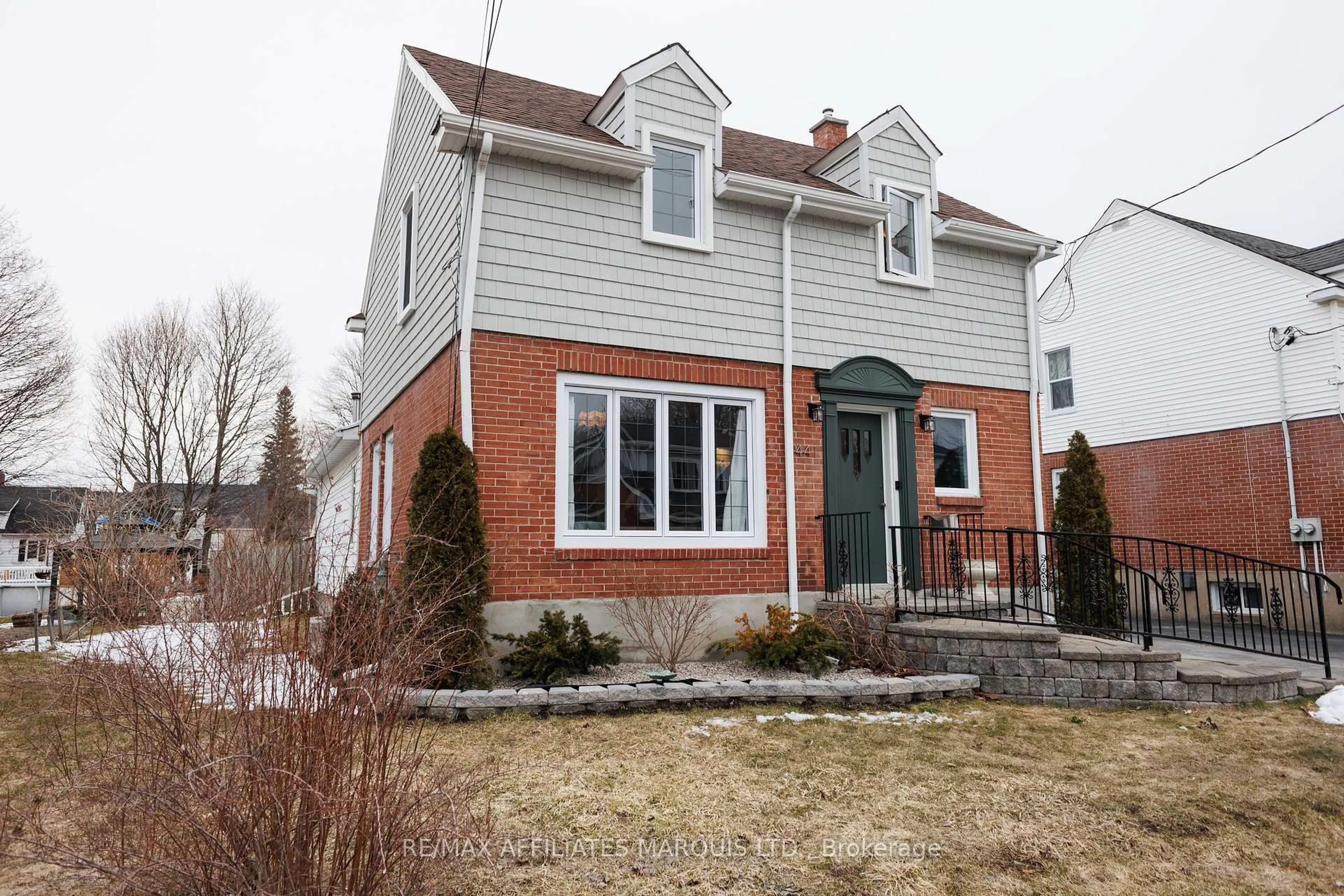 Home with brick exterior material, street for 441 York St, Cornwall Ontario K6J 3Z6