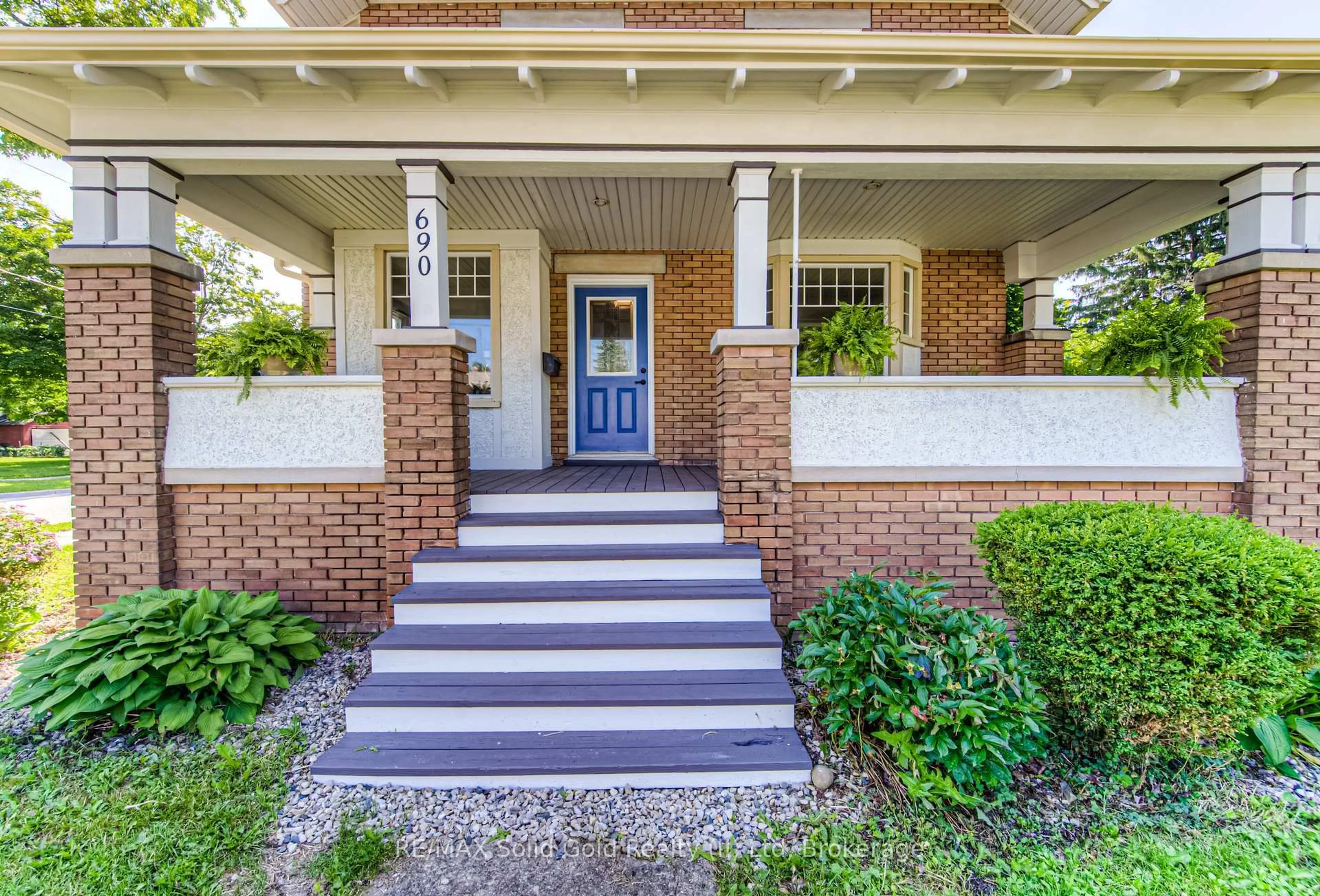 Home with brick exterior material, street for 690 Wallace Ave, North Perth Ontario N4W 1M1