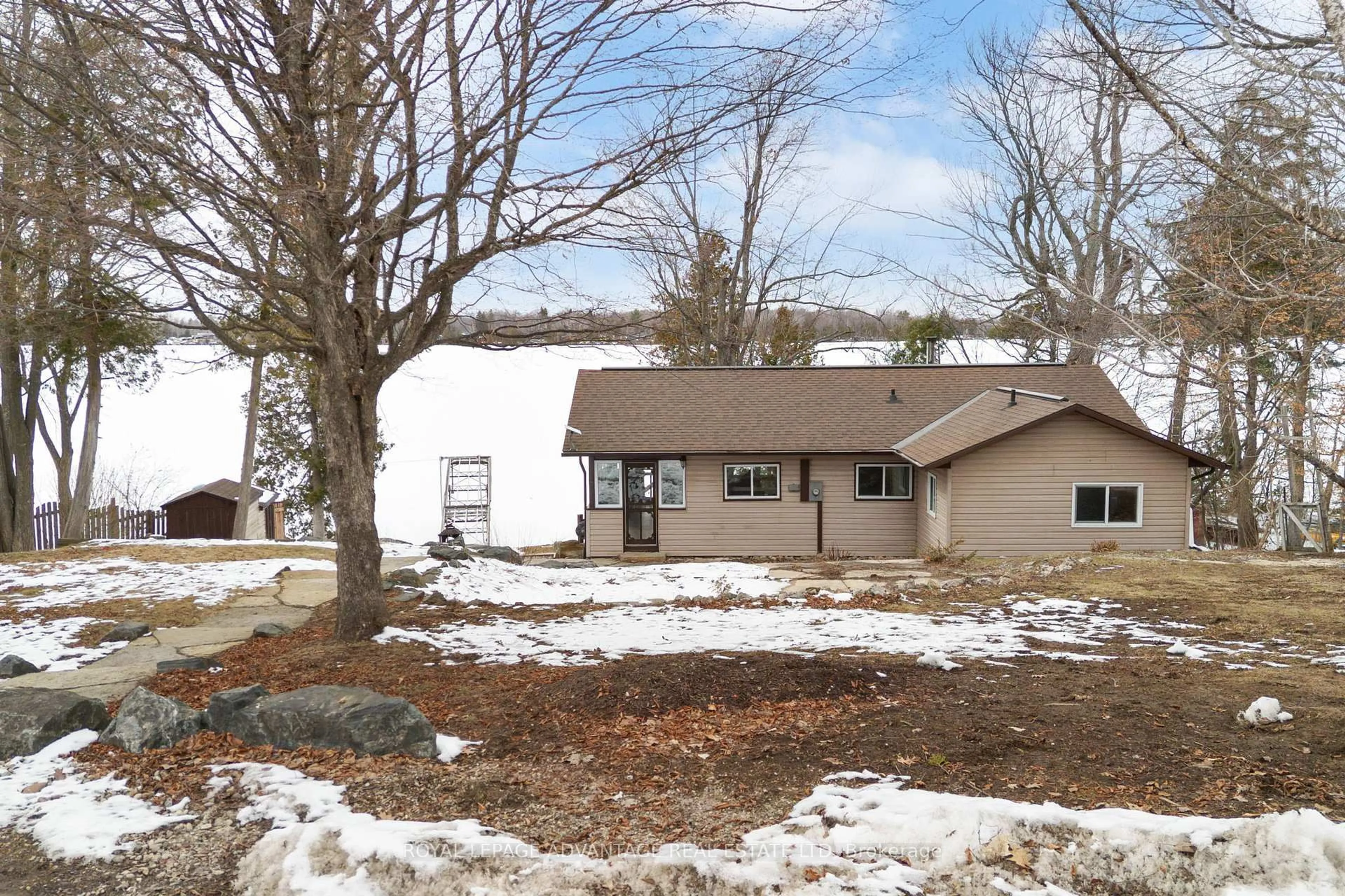 A pic from outside/outdoor area/front of a property/back of a property/a pic from drone, unknown for 64 B12 Rd, Rideau Lakes Ontario K0G 1L0