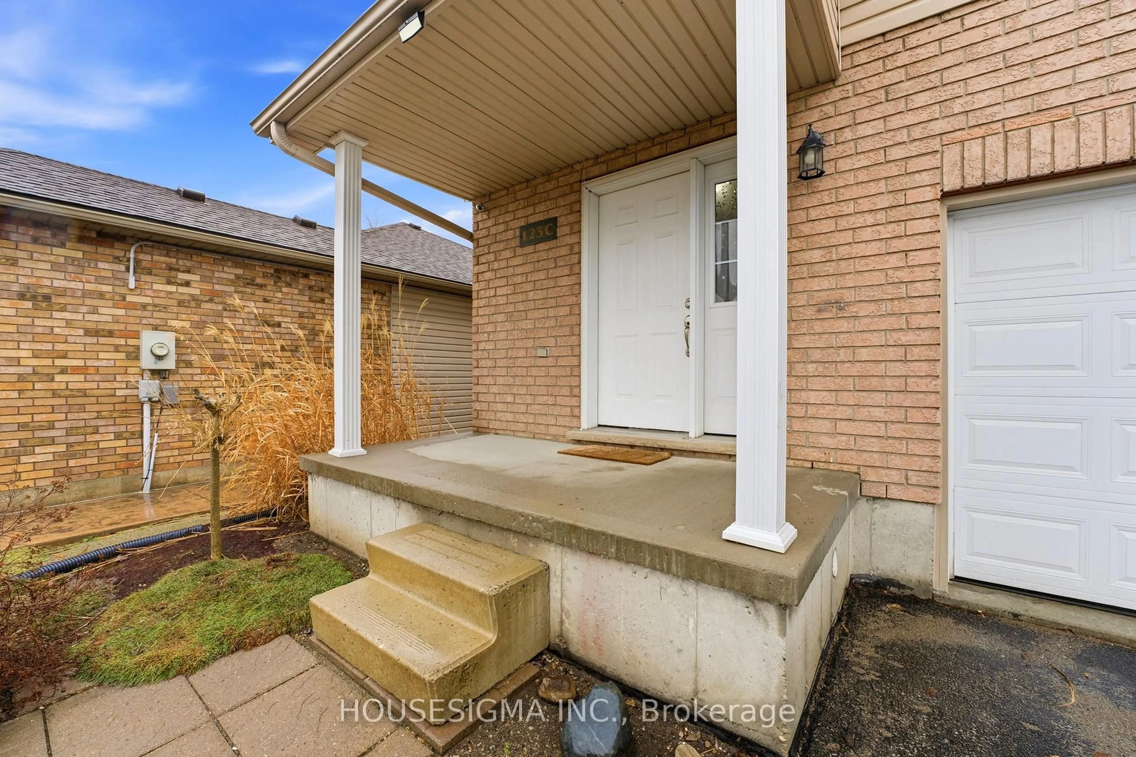 Unknown for 123 Whitlaw Way #C, Brant Ontario N3L 4C9