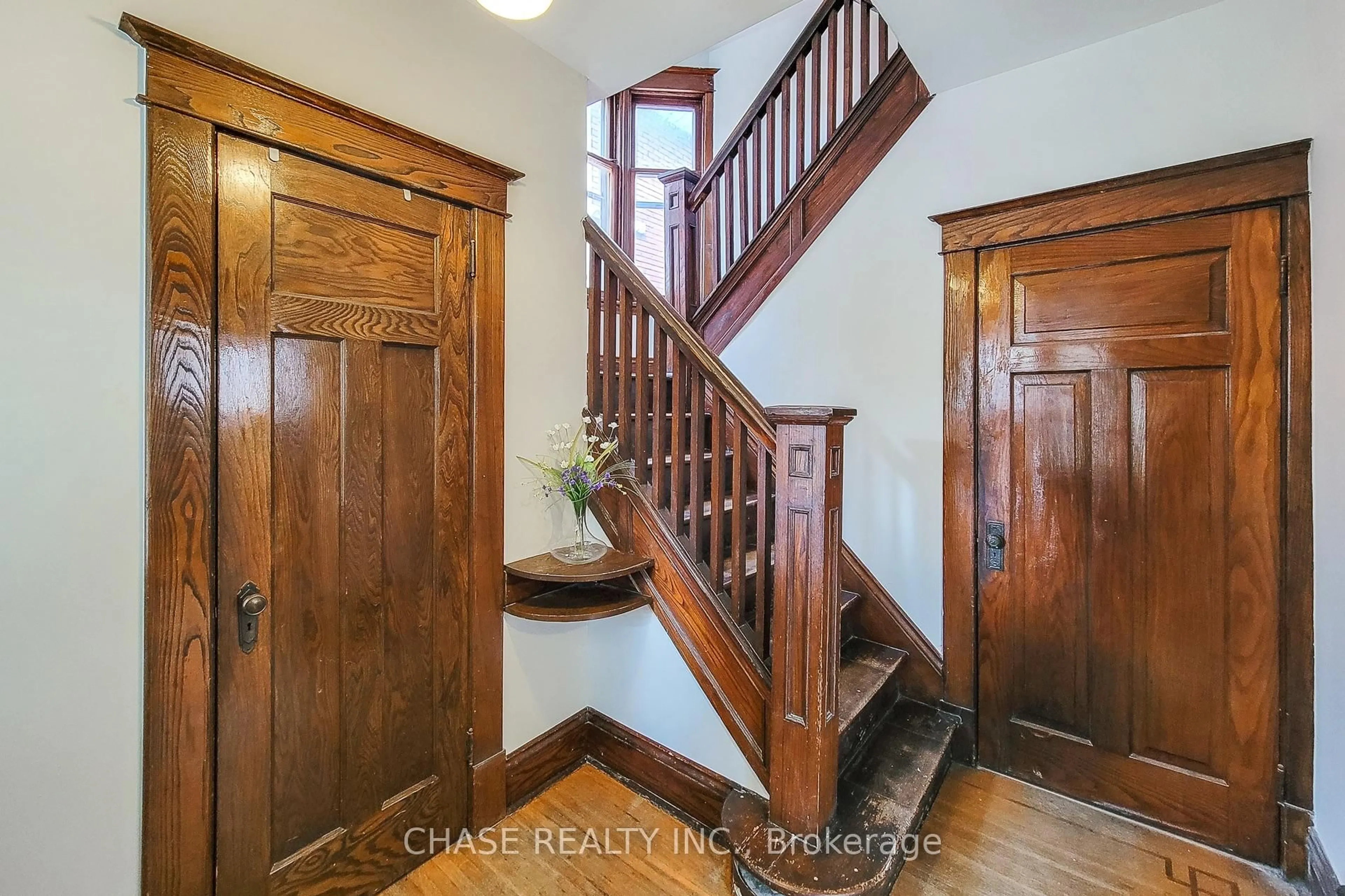 Unknown for 63 Carrick Ave, Hamilton Ontario L8M 2W4