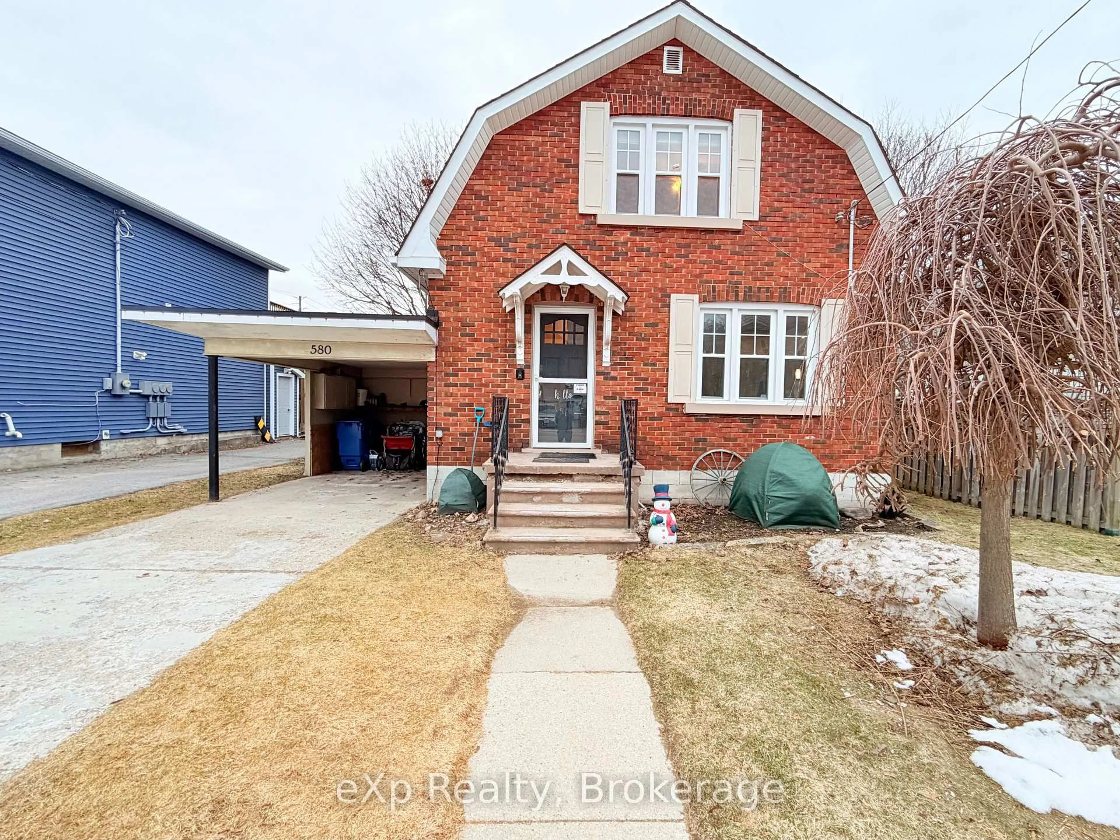 Home with brick exterior material, street for 580 11th Ave, Hanover Ontario N4N 2S6