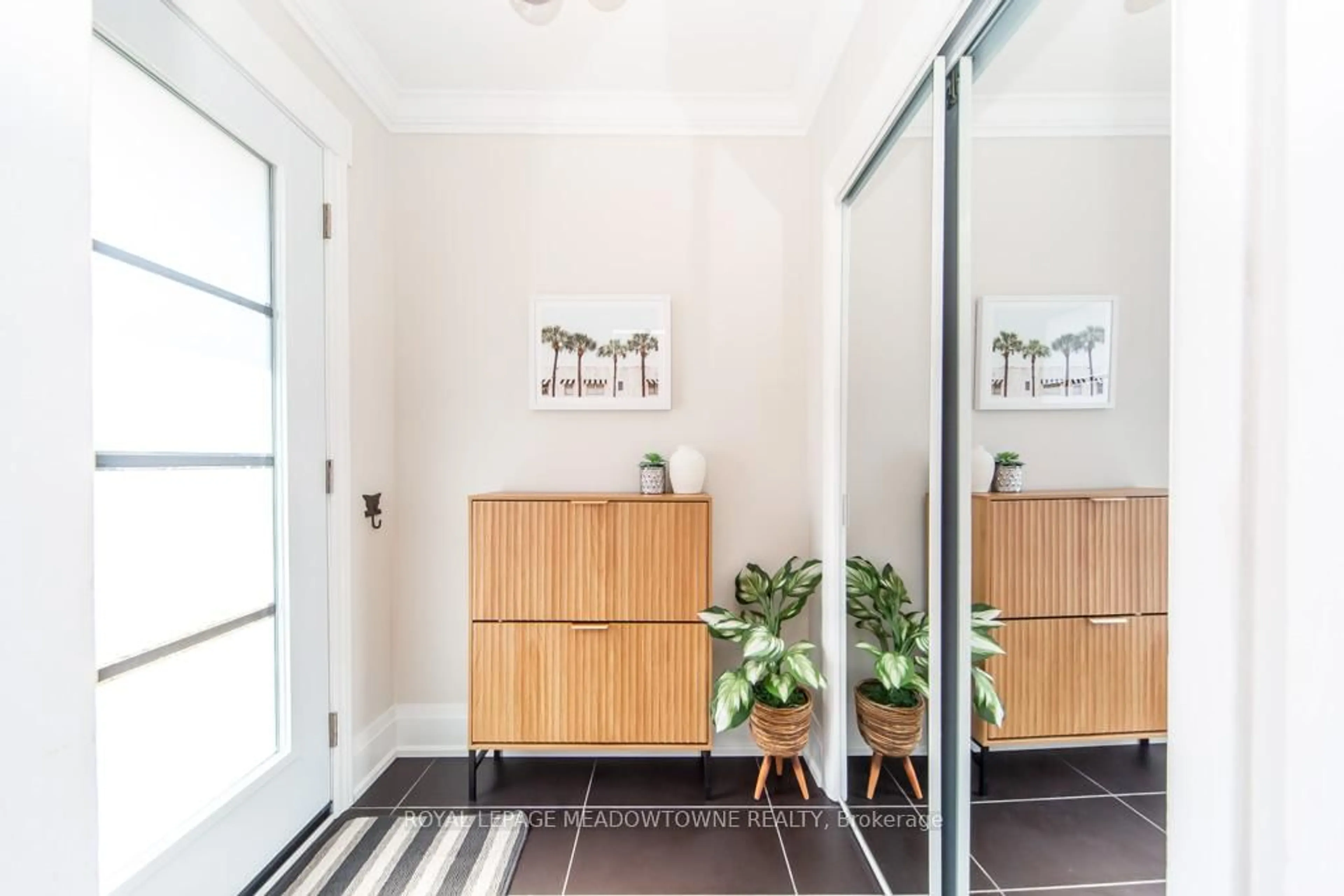 Indoor entryway for 64 Dumbarton St, Guelph Ontario N1E 3T6