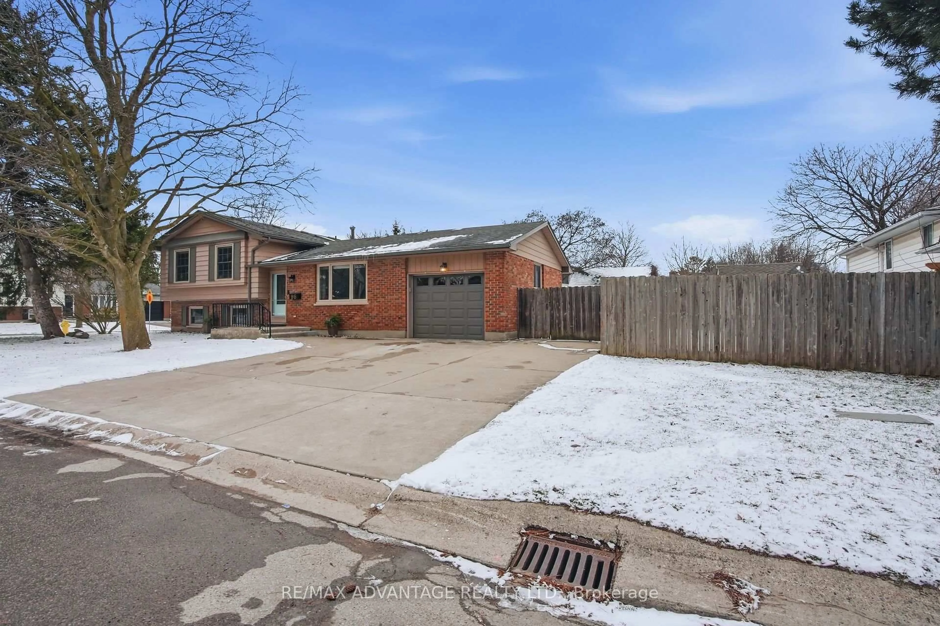 Home with brick exterior material, street for 96 Rollscourt Pl, London North Ontario N6G 1M2