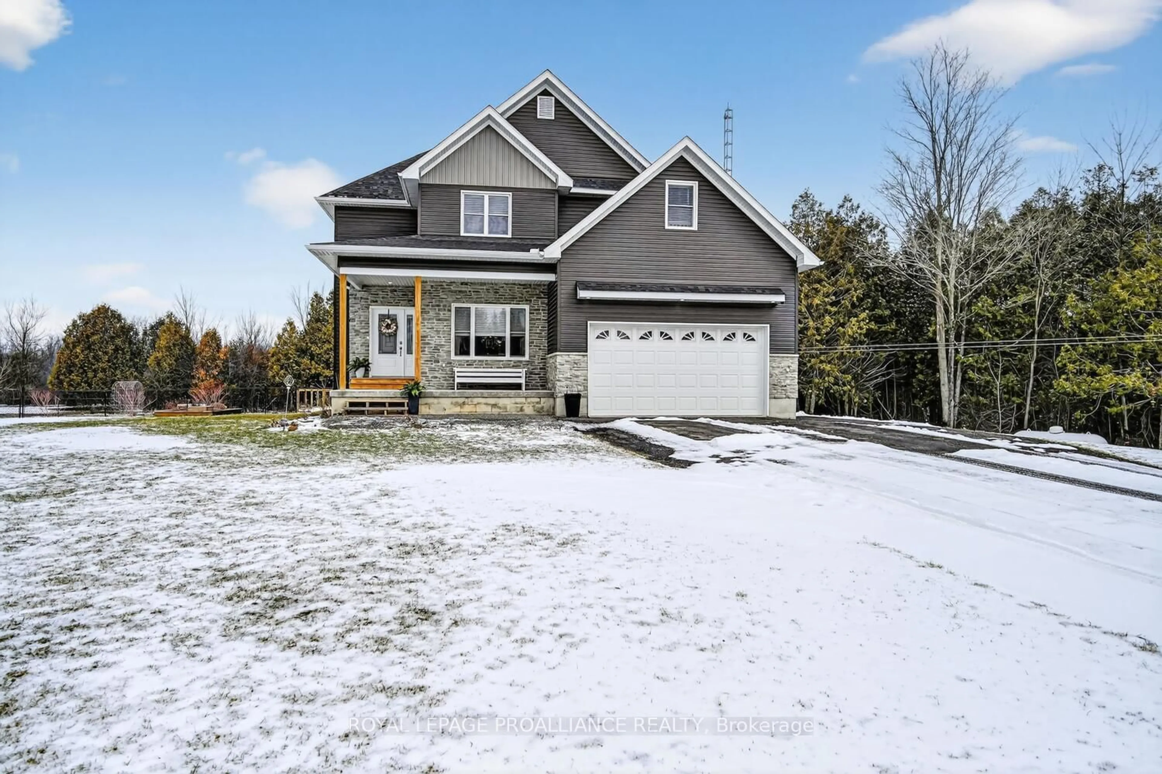 Home with vinyl exterior material, street for 7468 County Rd 21 Rd, Augusta Ontario K0E 1X0