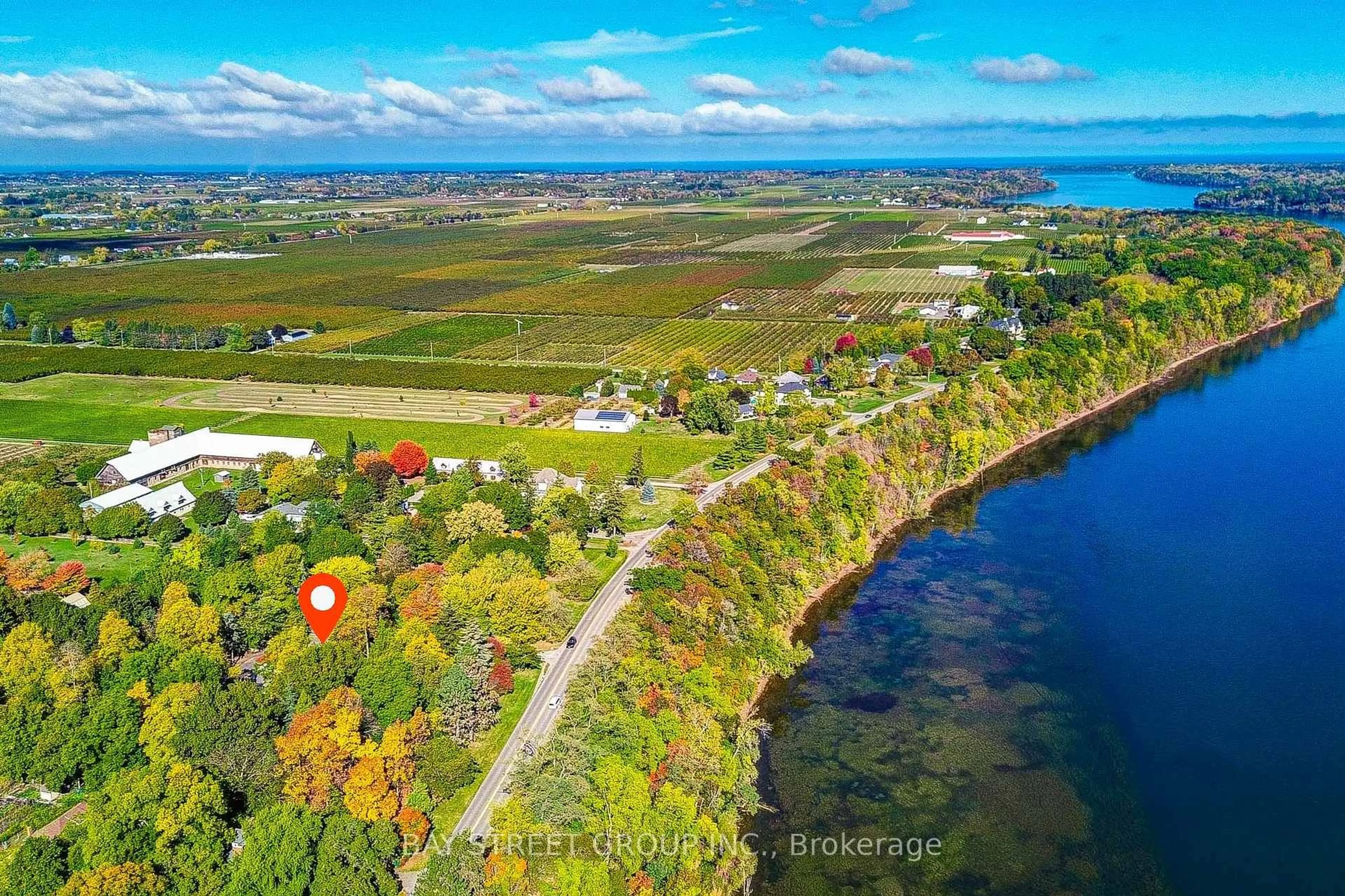 A pic from outside/outdoor area/front of a property/back of a property/a pic from drone, water/lake/river/ocean view for 14874 Niagara River Pkwy, Niagara-on-the-Lake Ontario L0S 1J0