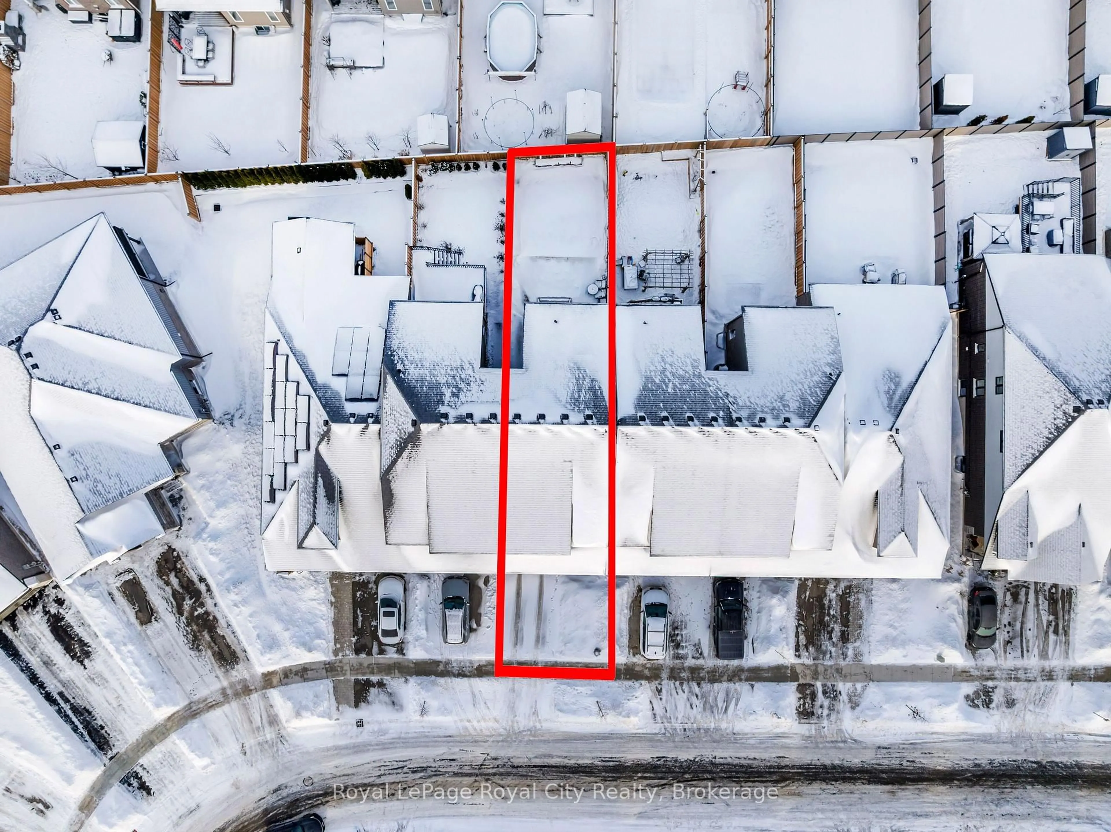 A pic from outside/outdoor area/front of a property/back of a property/a pic from drone, building for 181 Halls Dr, Centre Wellington Ontario N0B 1S0