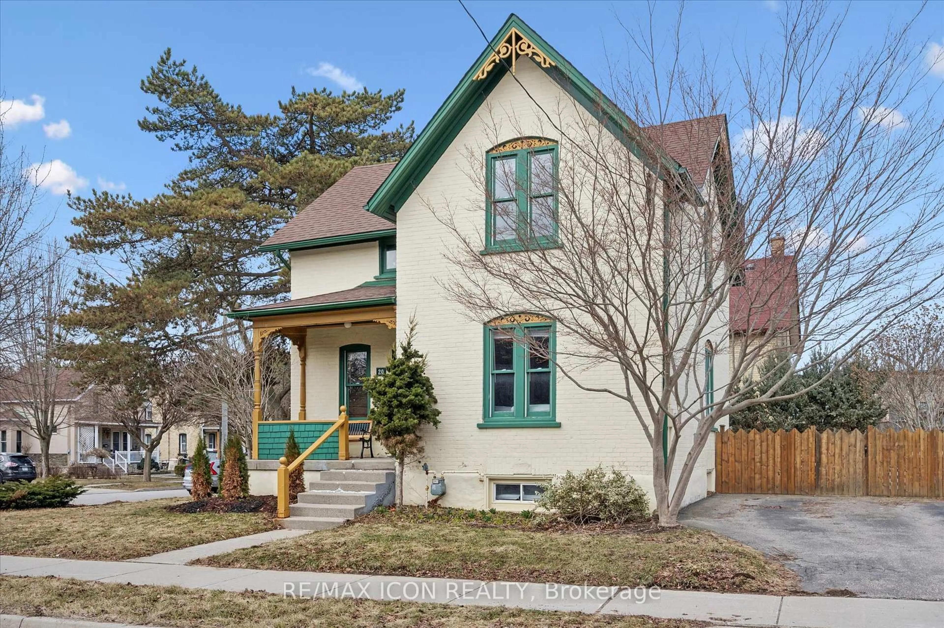 Home with brick exterior material, street for 20 Linden Ave, Kitchener Ontario N2G 2A4