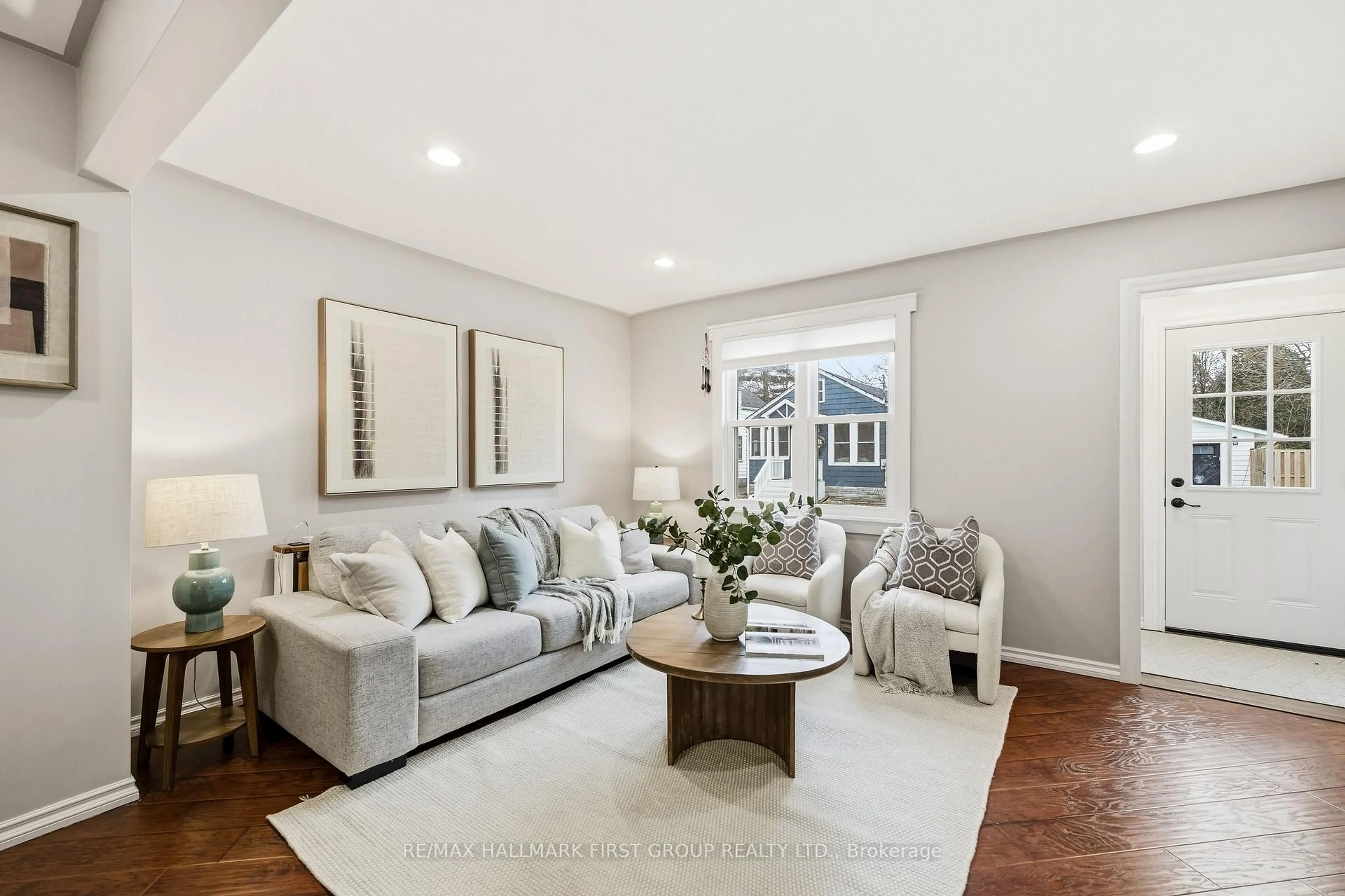 Living room with furniture, unknown for 54 Harcourt St, Port Hope Ontario L1A 1M4