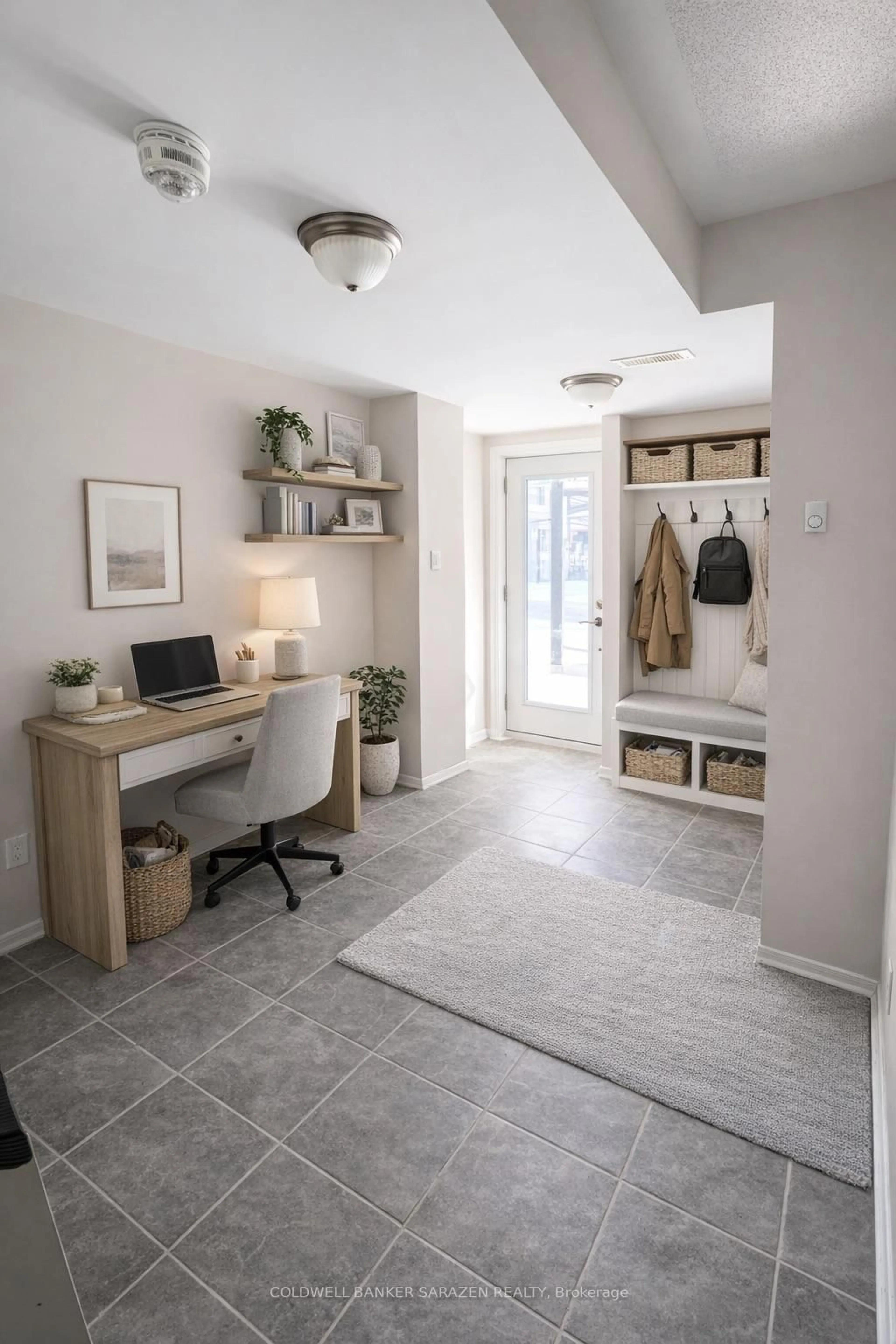 Indoor entryway for 816 ELEMENT Private, Ottawa Ontario K2M 0M8