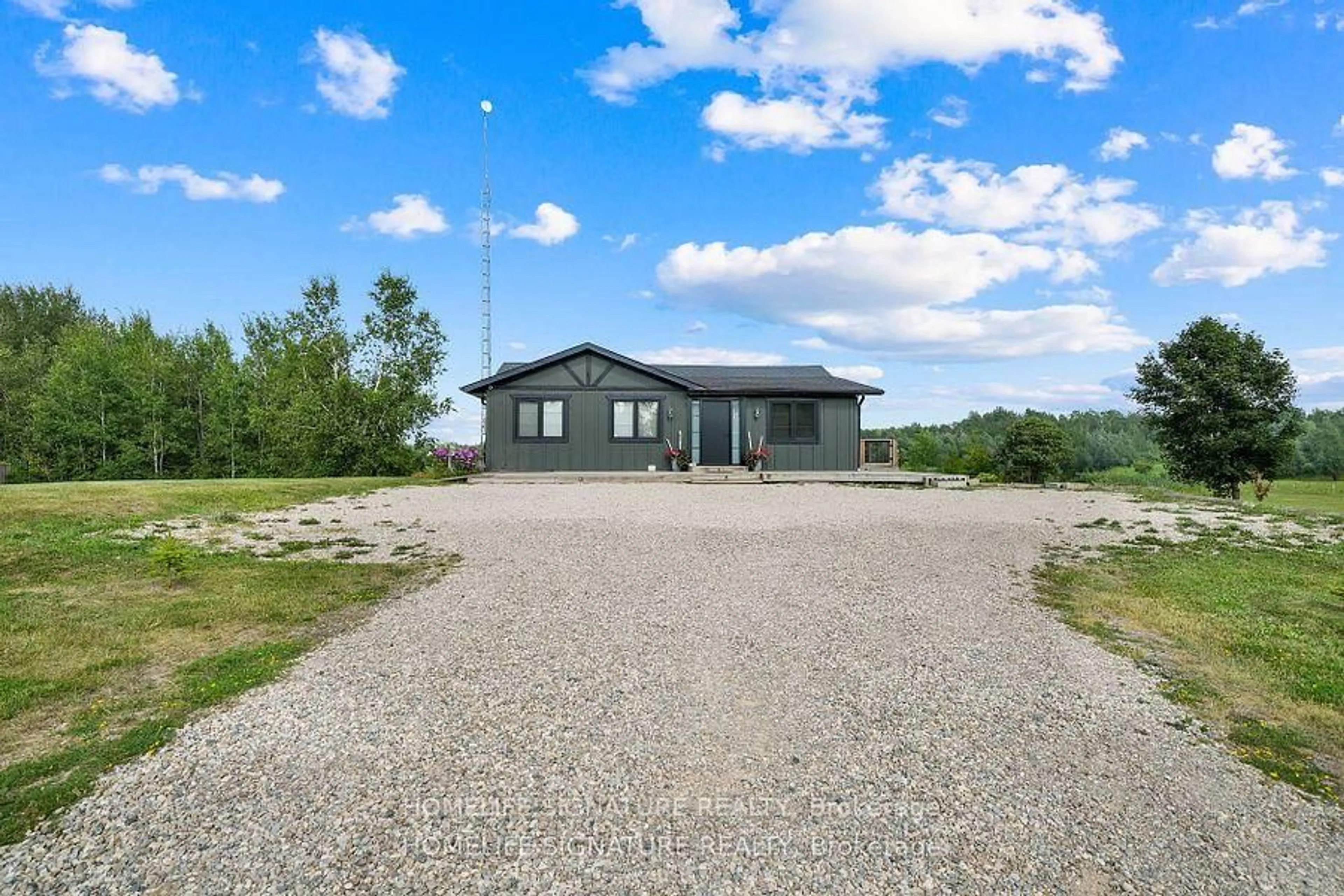 A pic from outside/outdoor area/front of a property/back of a property/a pic from drone, unknown for 375721 6th Line, Amaranth Ontario L0N 1S5