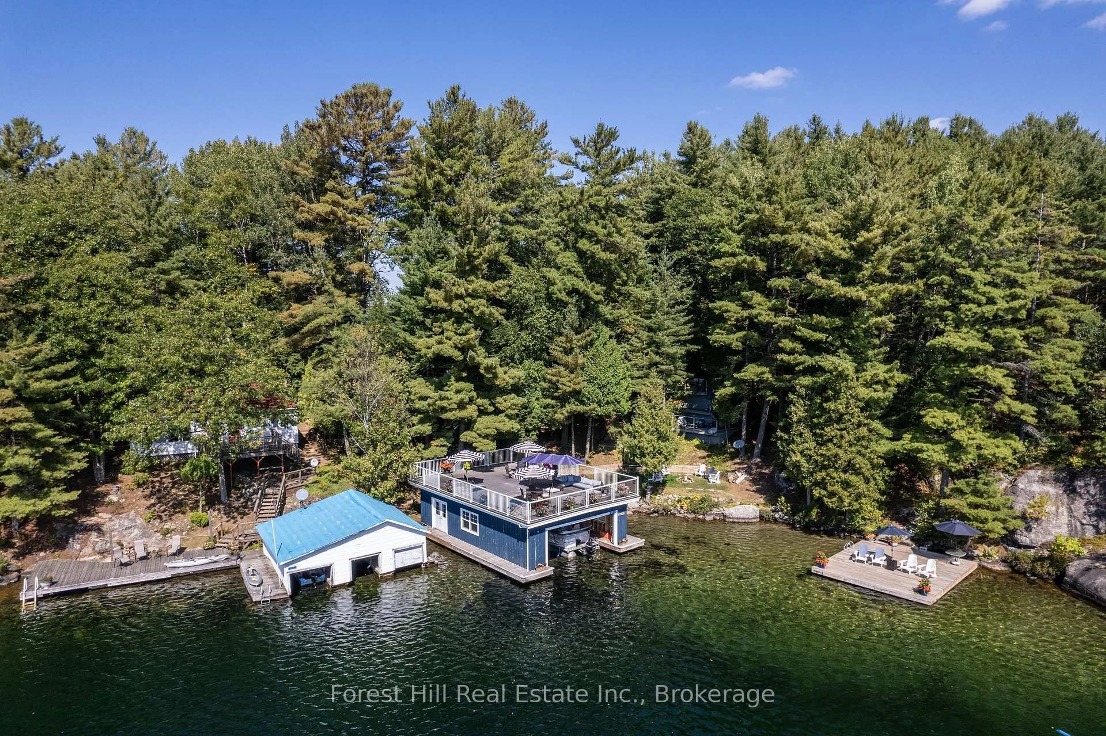 A pic from outside/outdoor area/front of a property/back of a property/a pic from drone, water/lake/river/ocean view for 29SL4 Clifton Island, Muskoka Lakes Ontario P0G 1G0