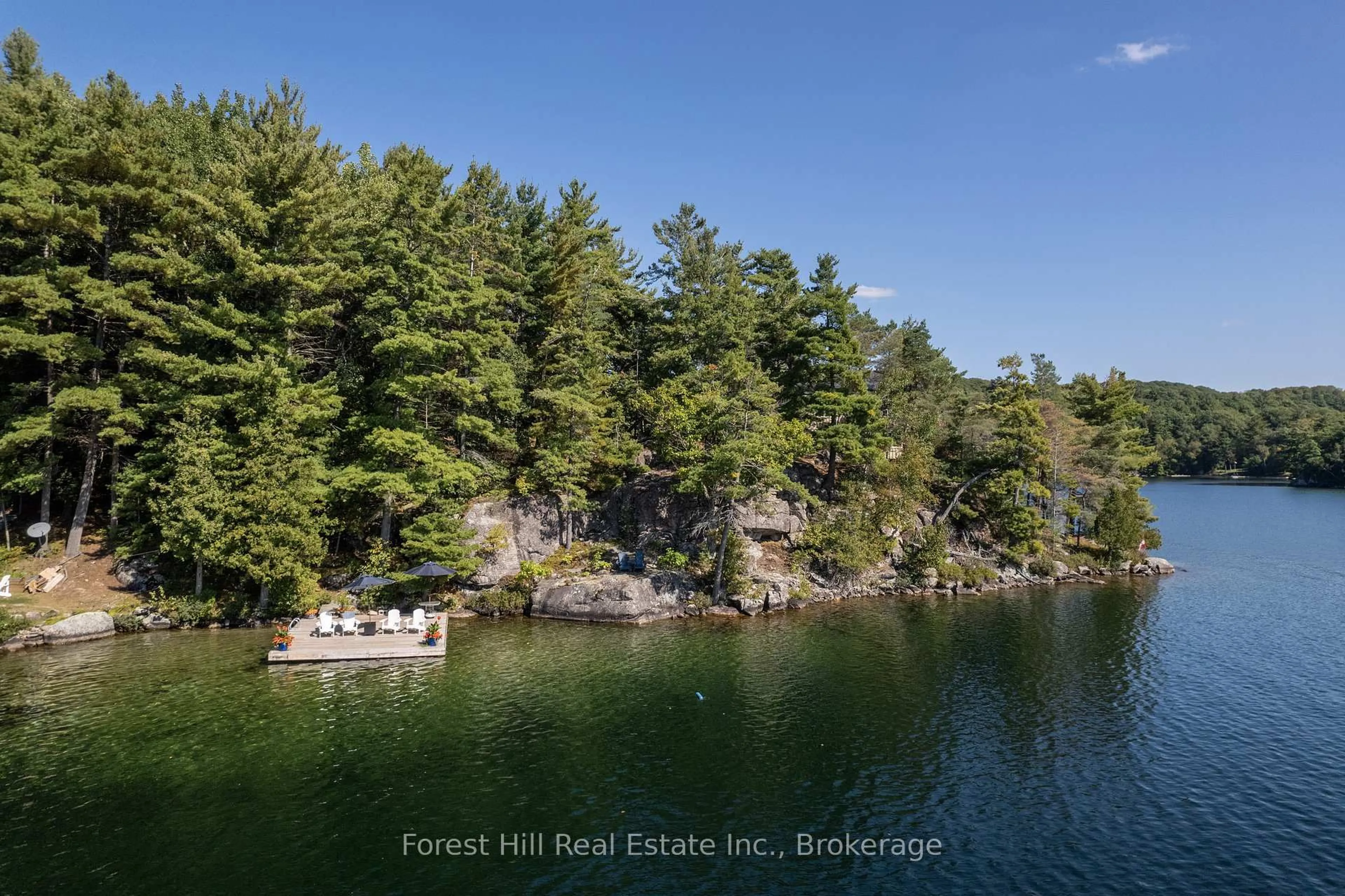 A pic from outside/outdoor area/front of a property/back of a property/a pic from drone, water/lake/river/ocean view for 29SL4 Clifton Island, Muskoka Lakes Ontario P0G 1G0