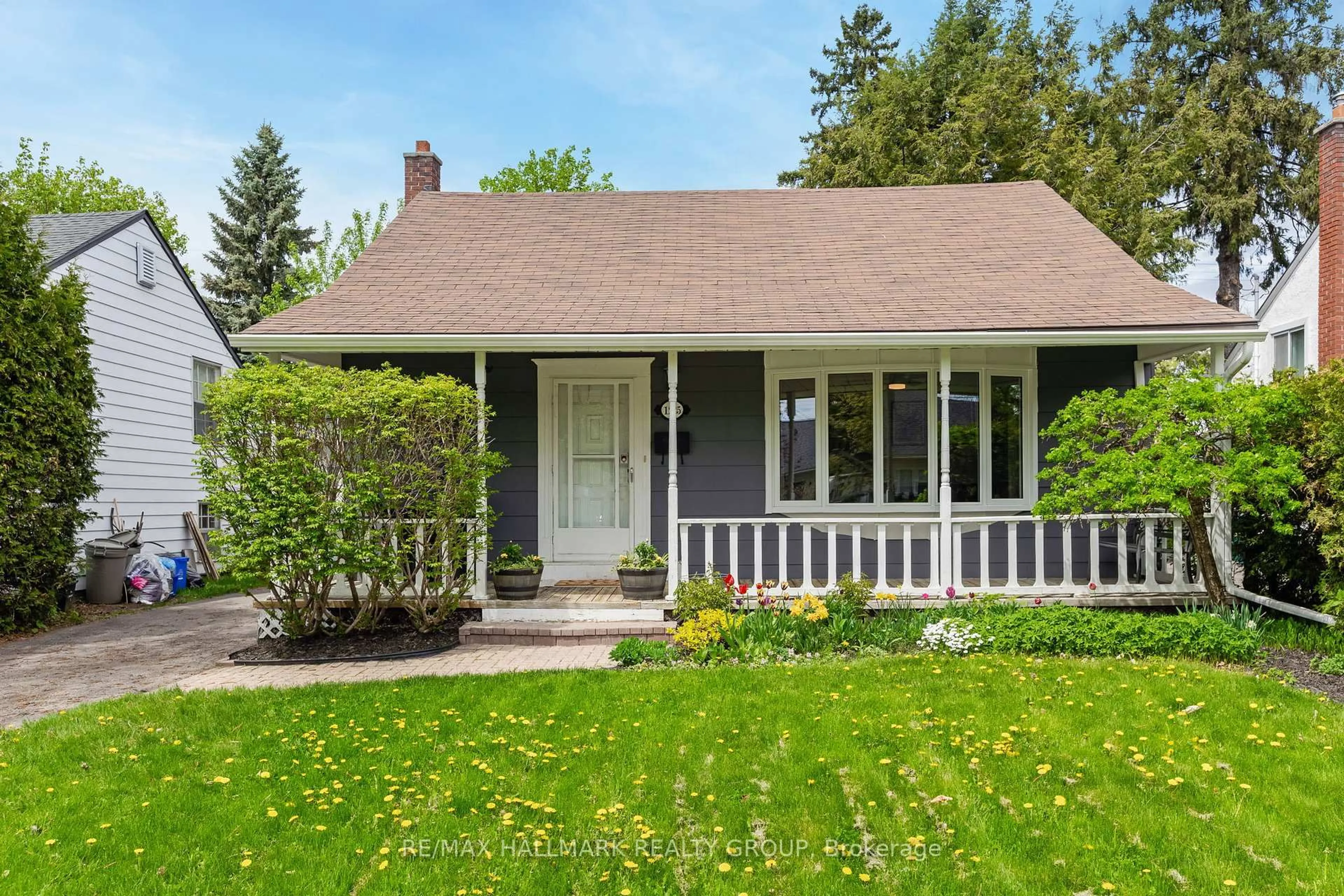 Home with vinyl exterior material, street for 1225 Foxbar Ave, Ottawa Ontario K1V 6V4