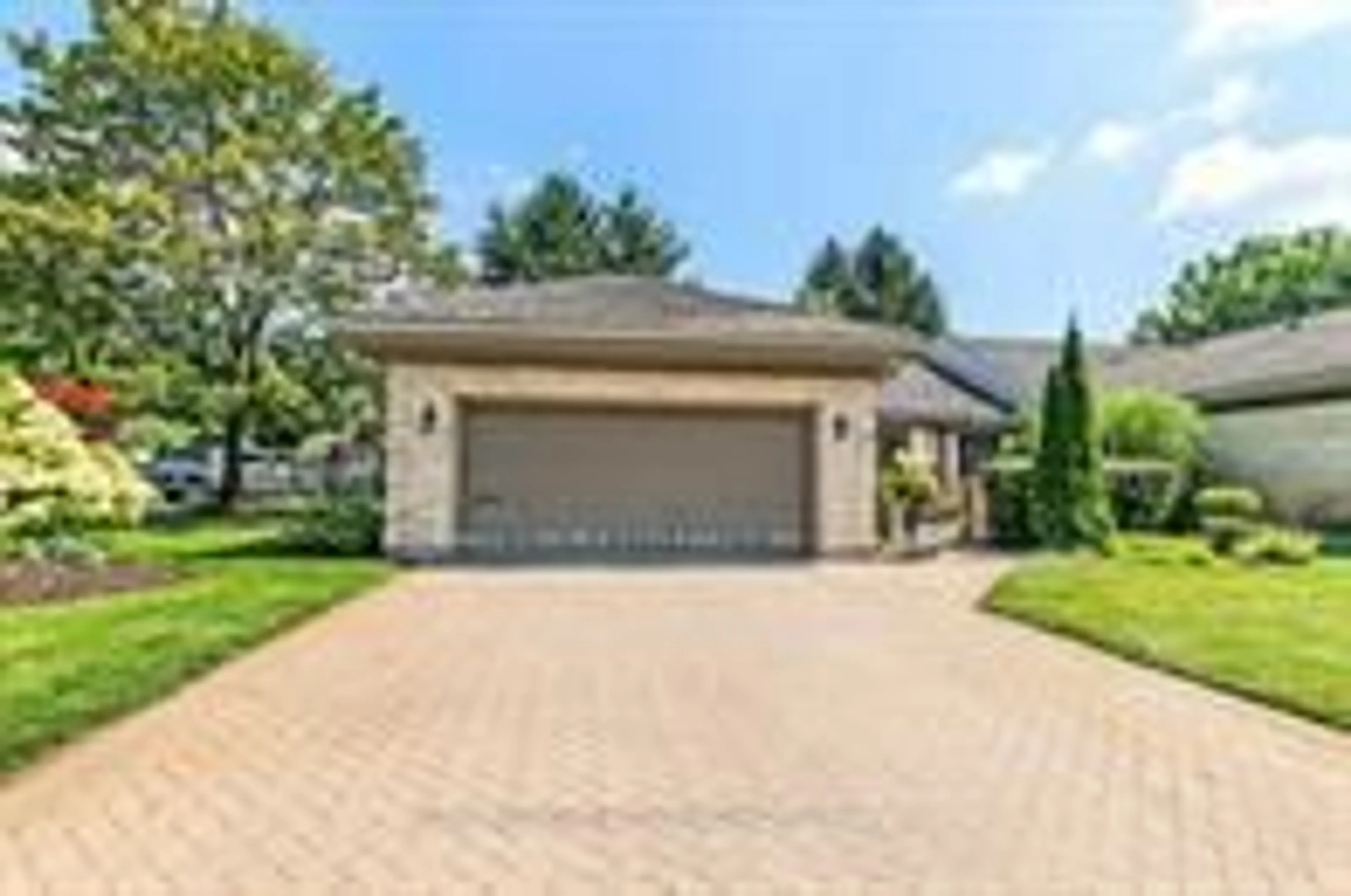 Unknown for 1200 Riverside Dr #27, London North Ontario N6H 5C6