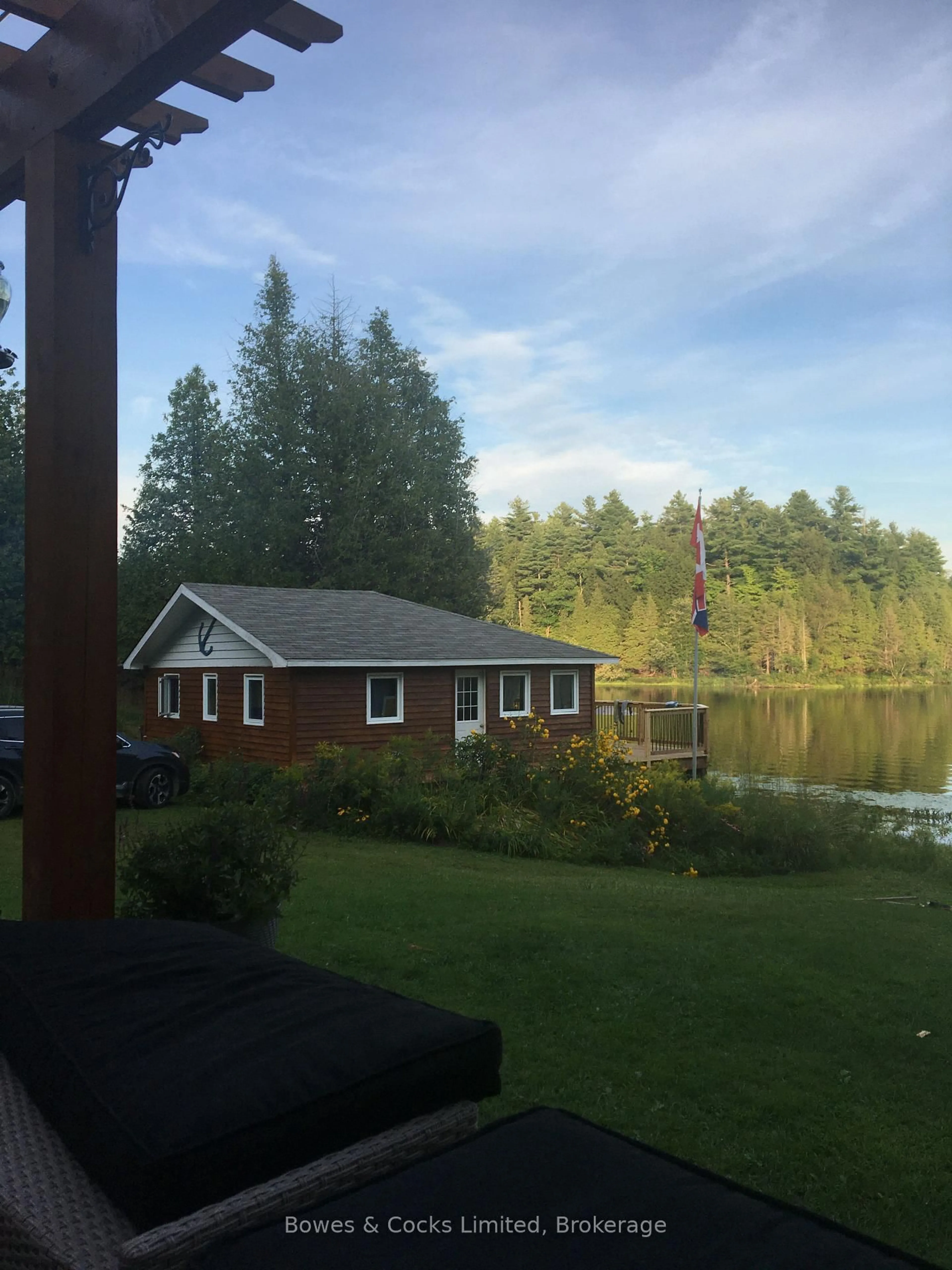 Patio, water/lake/river/ocean view for 1022 Hummingbird Lane, Arden Ontario K0H 1B0