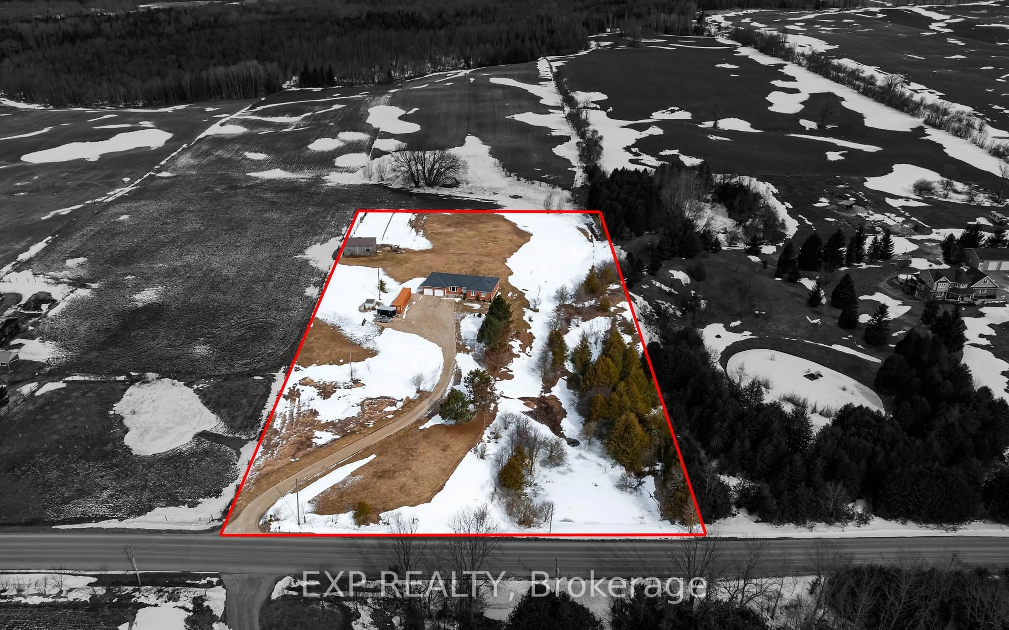 A pic from outside/outdoor area/front of a property/back of a property/a pic from drone, unknown for 43695 Southgate Road 4 Rd, Southgate Ontario N0G 2L0