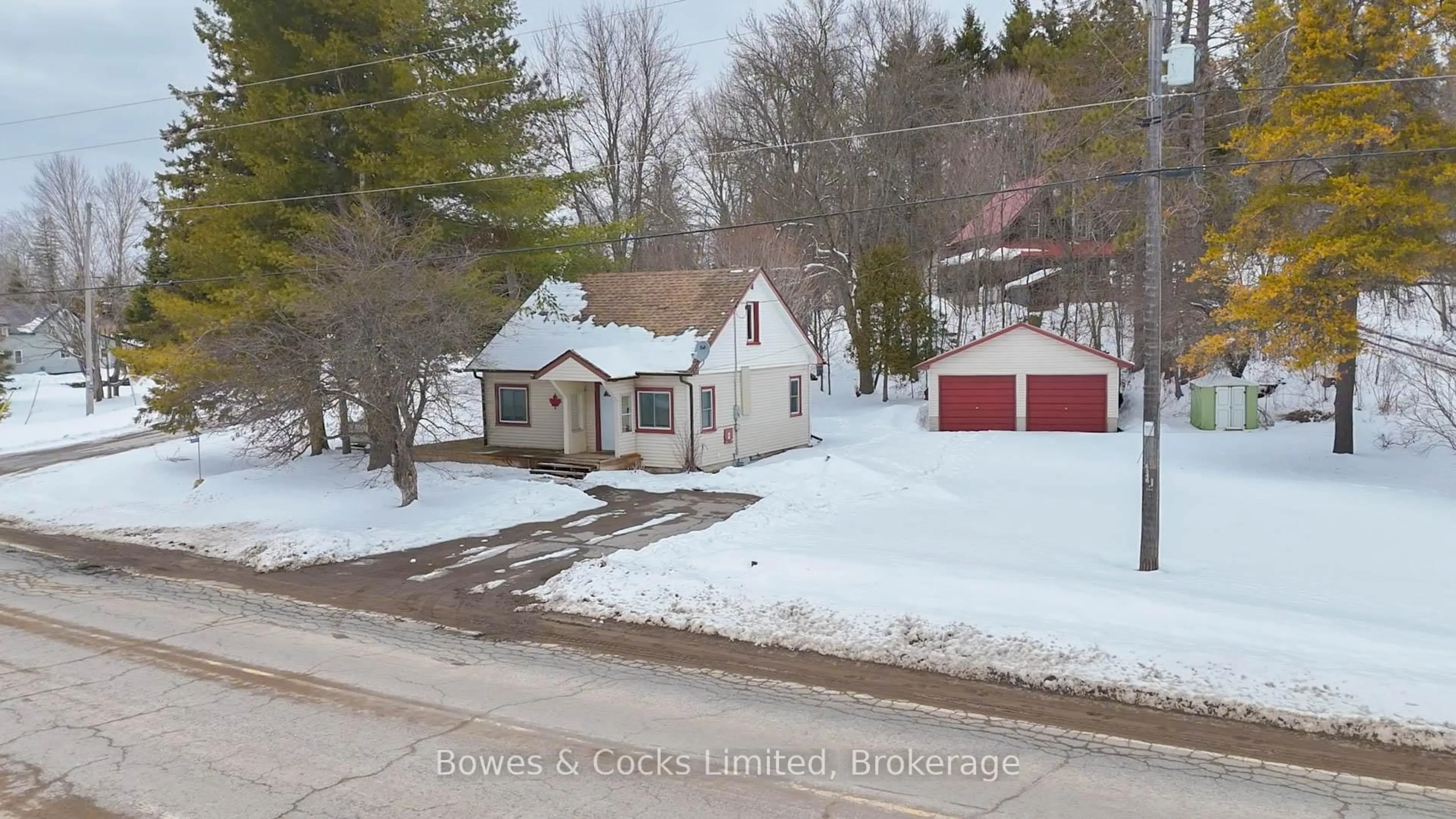 A pic from outside/outdoor area/front of a property/back of a property/a pic from drone, street for 4014 Highway 620, Coe Hill Ontario K0L 1P0