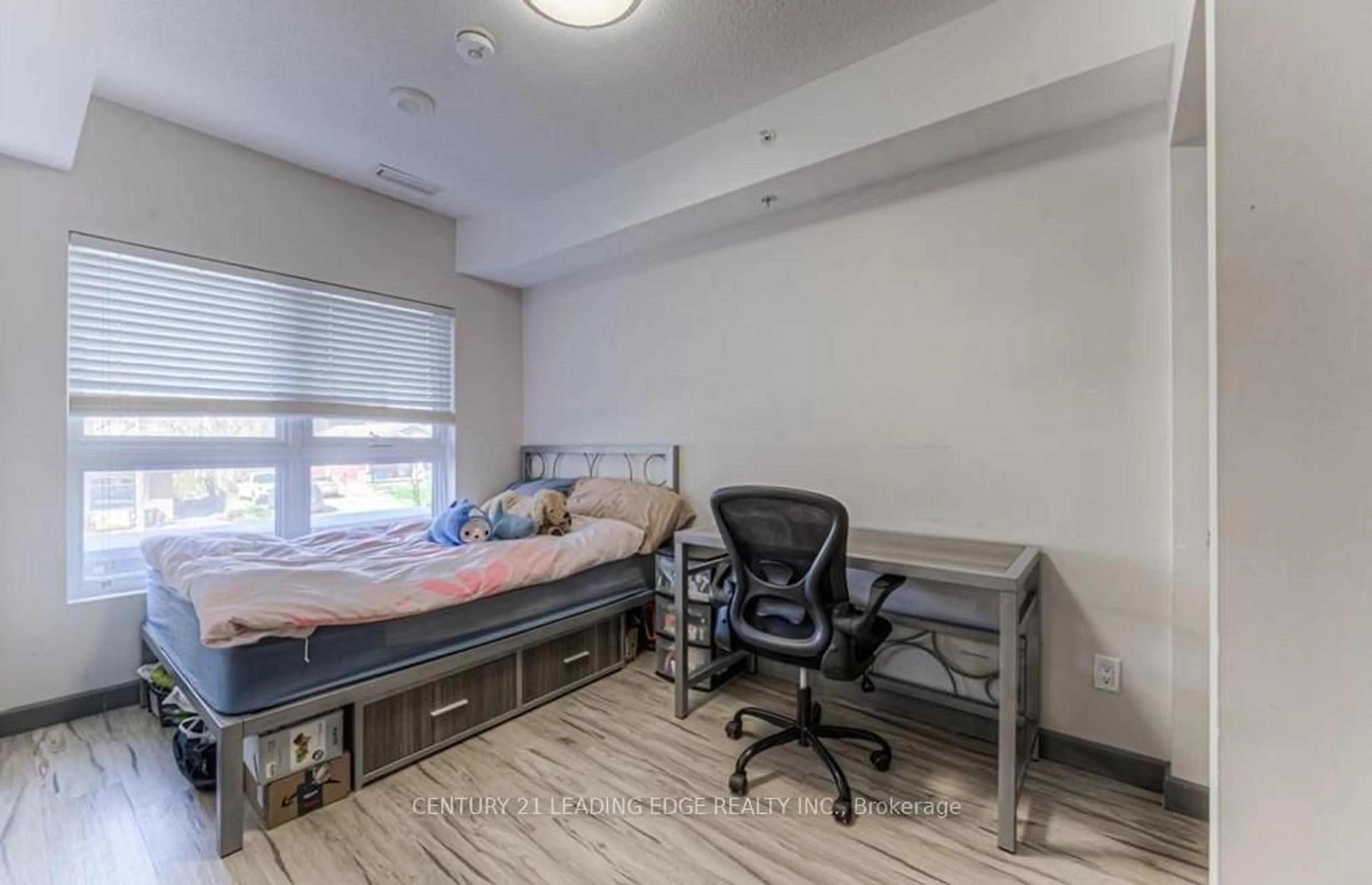 A pic of a room for 258A Sunview St #126, Waterloo Ontario N2L 0H6