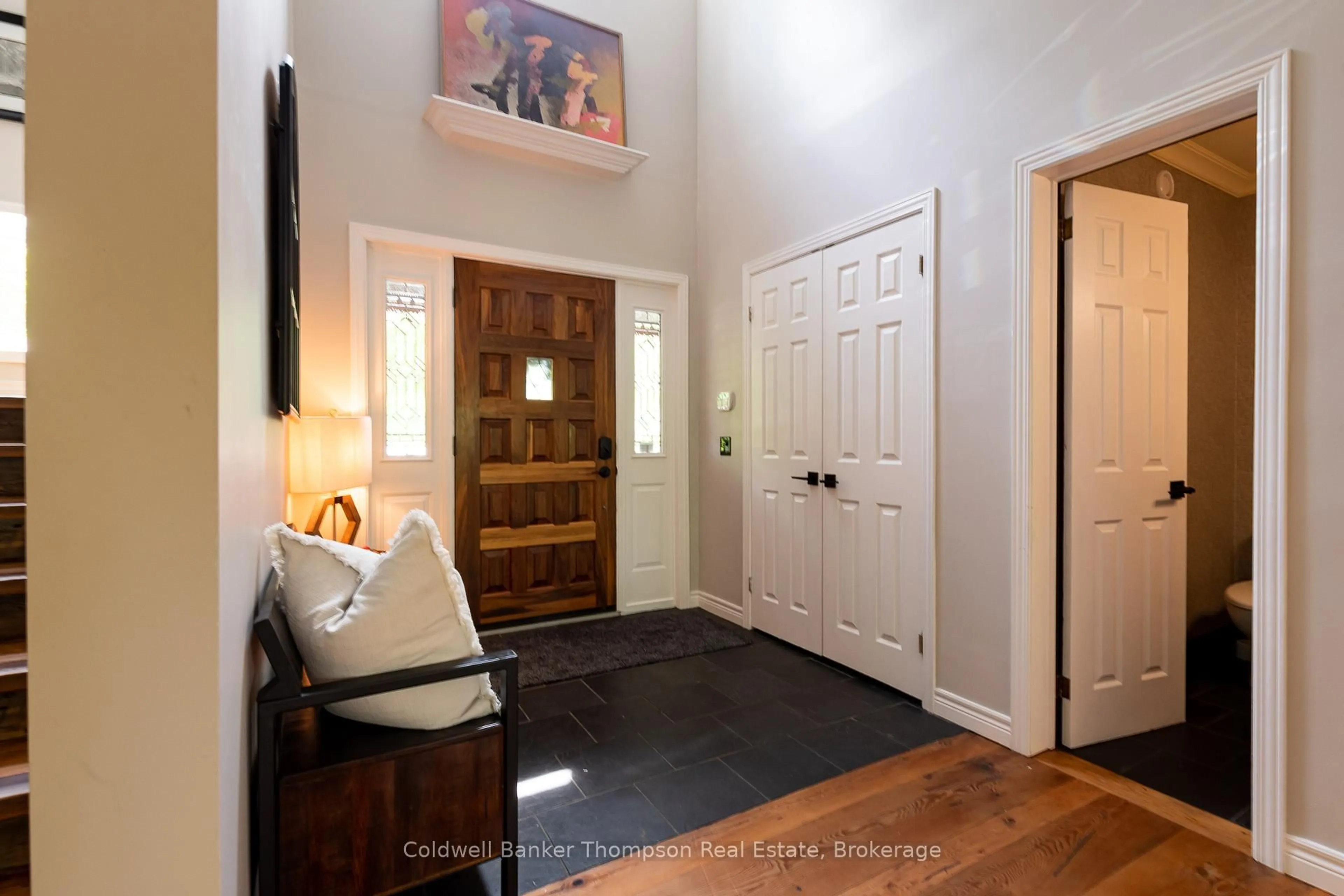 Indoor entryway for 24 Brian Rd, Bracebridge Ontario P1L 1A5