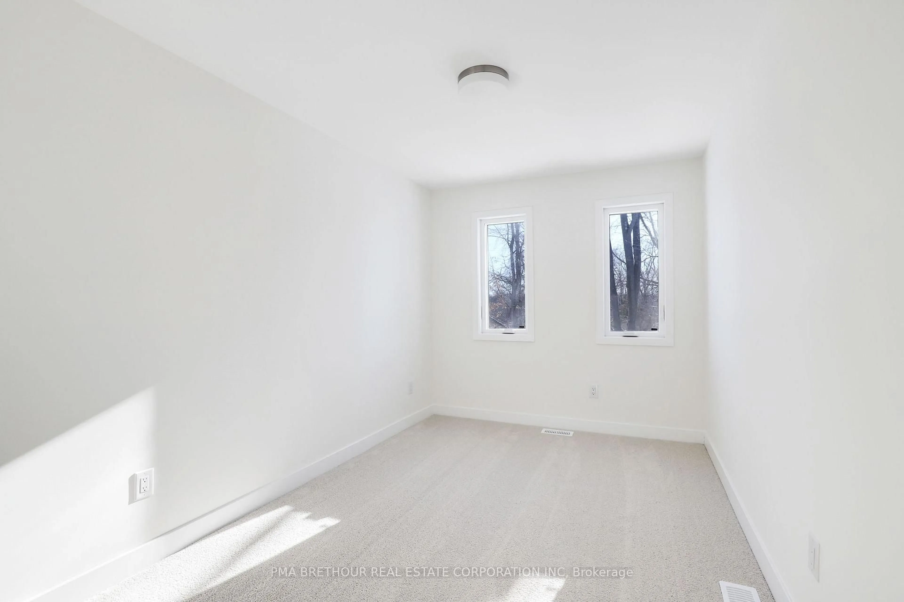 A pic of a room for 144 Doctor Agnes Craine Dr, Smiths Falls Ontario K7A 0A5