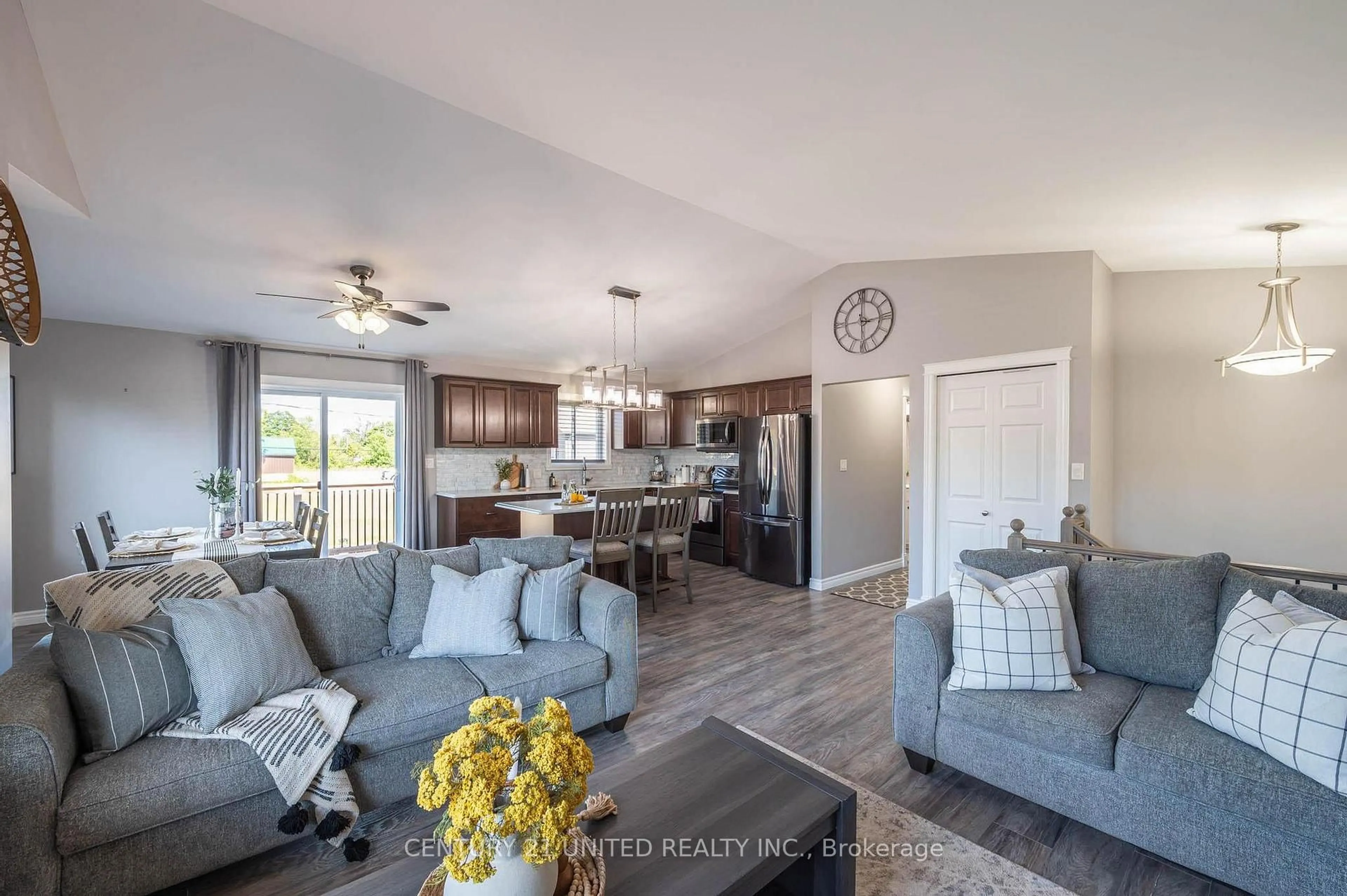 Open concept kitchen, unknown for 102 King St, Kawartha Lakes Ontario K0L 2W0