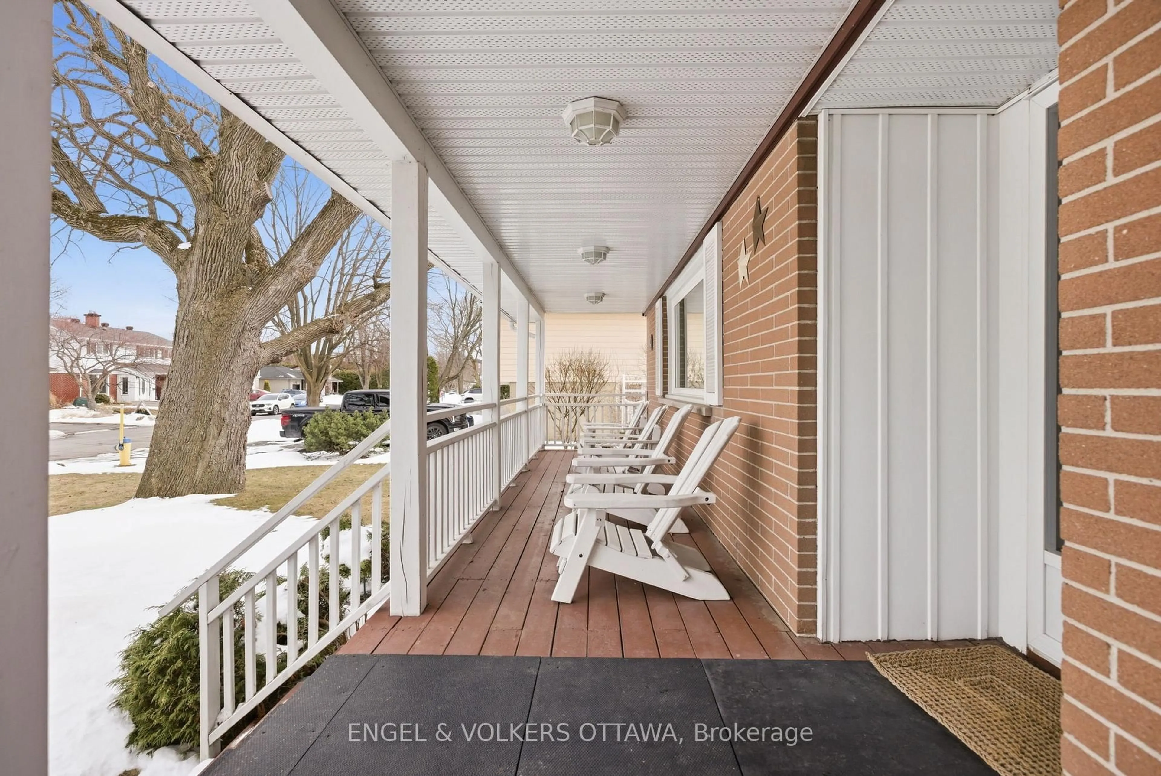 Unknown for 1148 Castle Hill Cres, Ottawa Ontario K2C 2A8